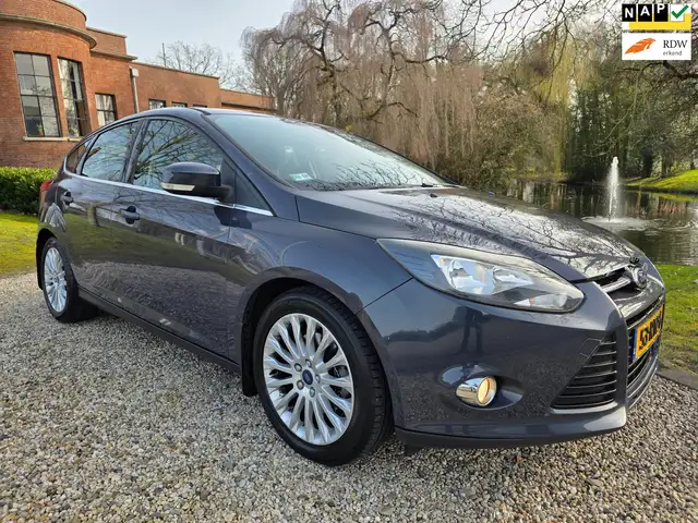 Ford Focus 1.6 EcoBoost First Edition AIRCO/cruise