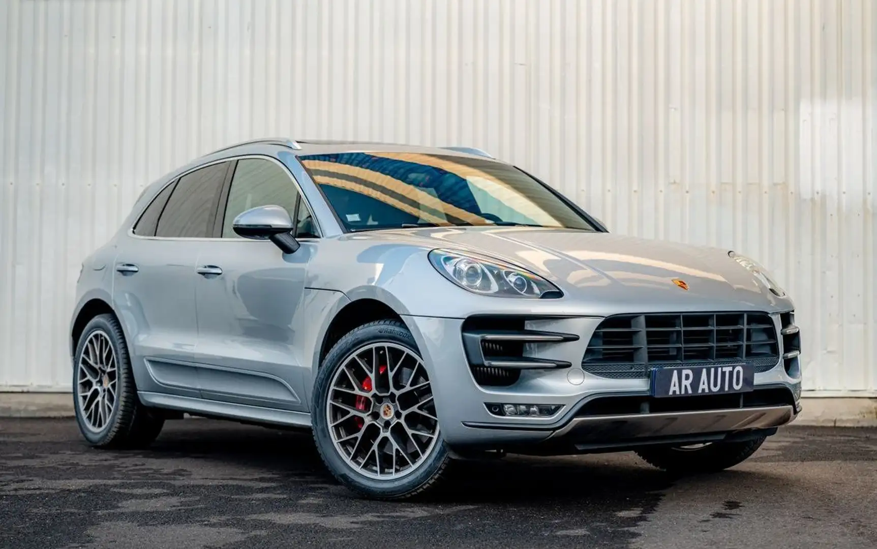 Porsche Macan 3.6 V6 Turbo 400 CH PDK PASM Servotronic Bose PVTS Entretien complet Grau - 1