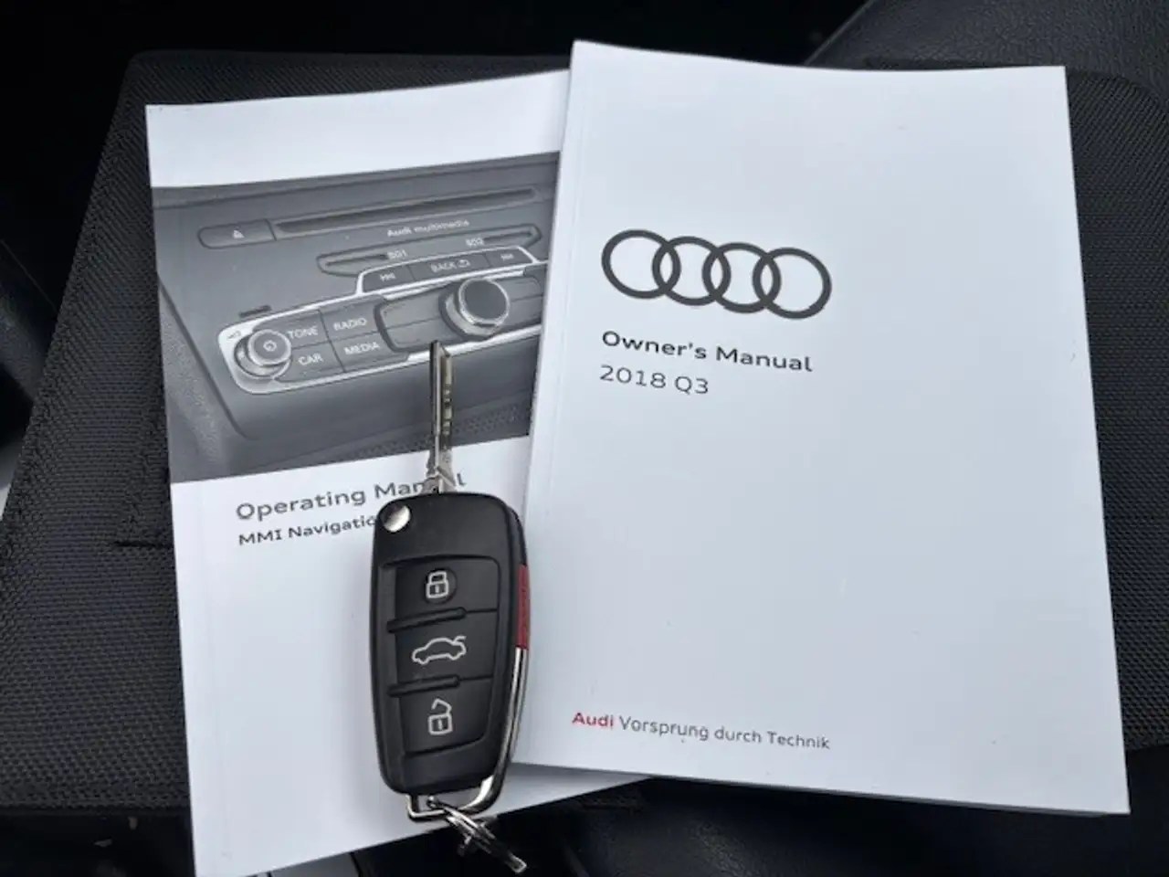 Audi Q3 снимка Audi Q3