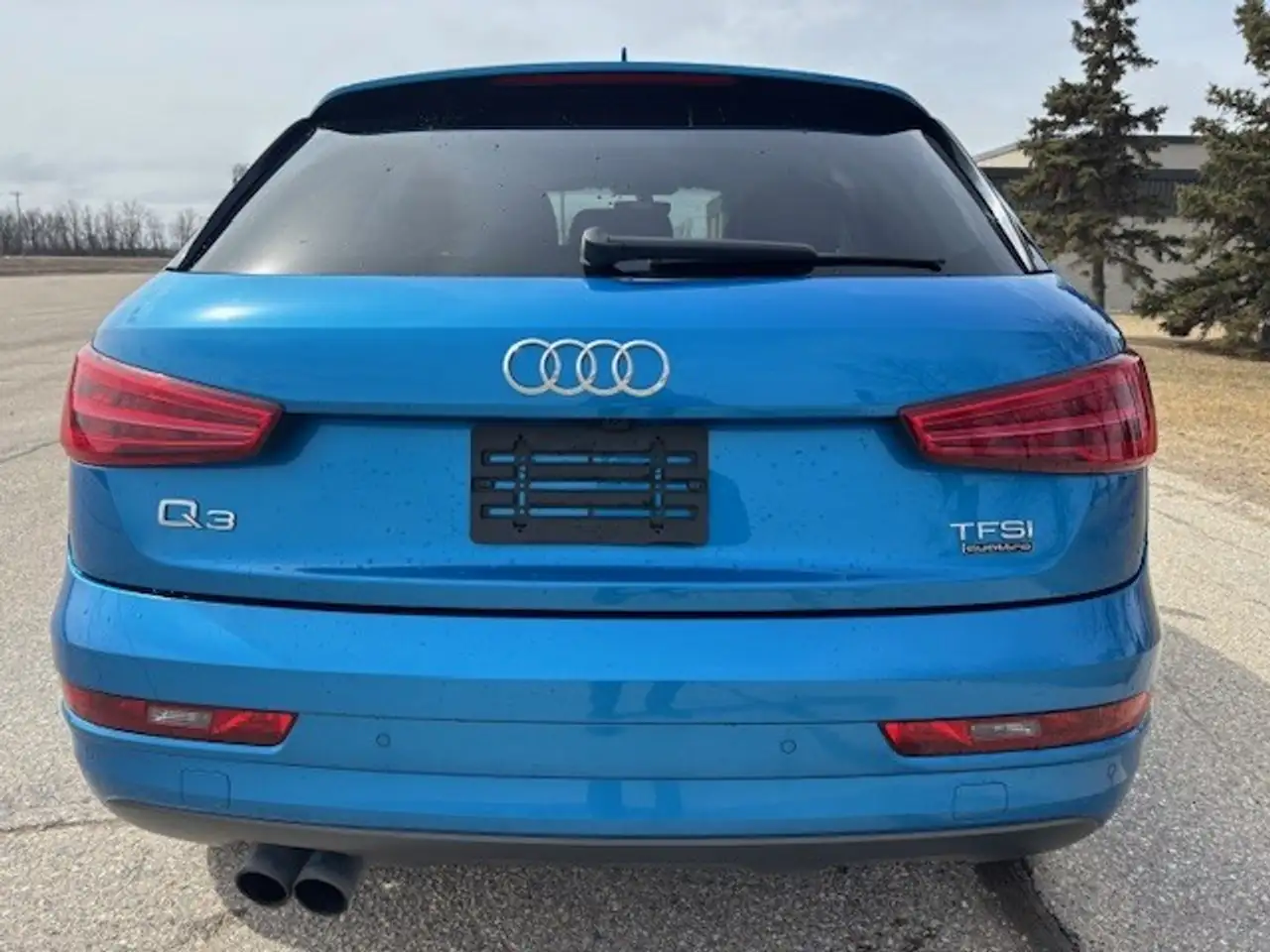 Audi Q3 снимка Audi Q3