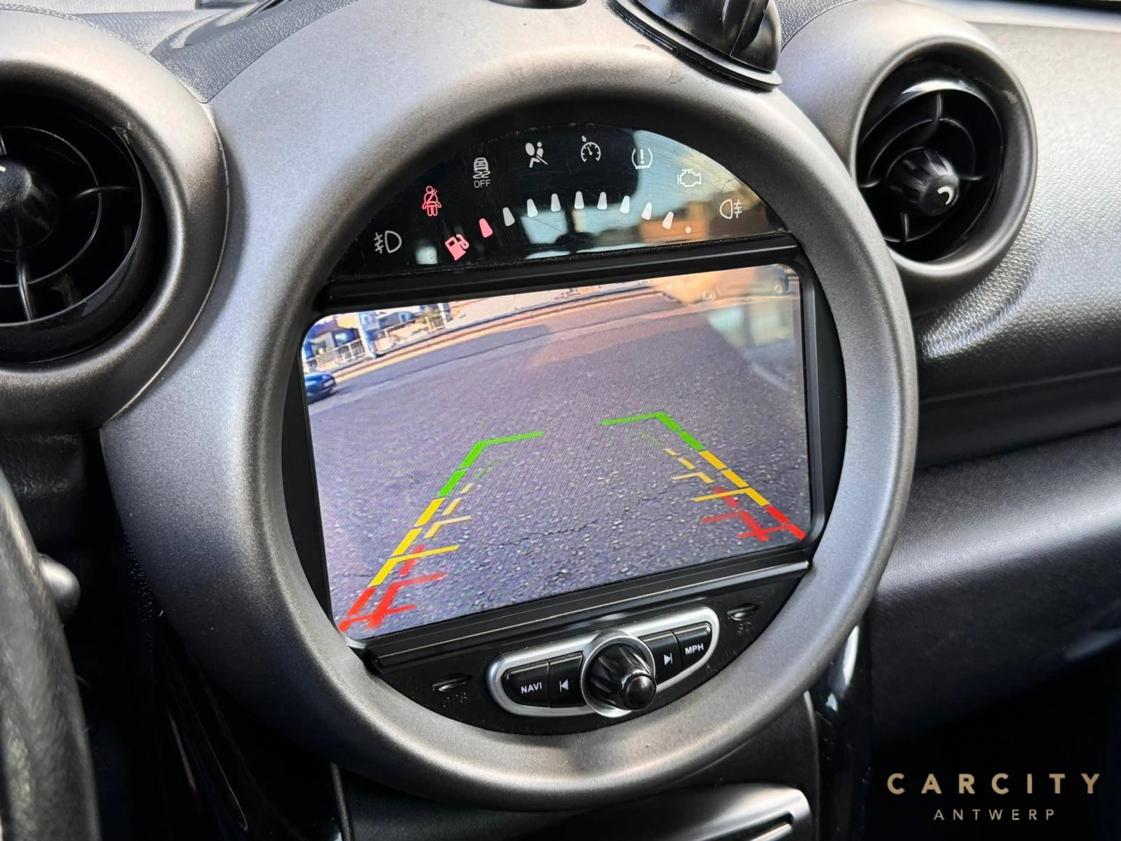 MINI Cooper D Countryman Countryman Cooper D 2.0 | APPLE & ANDROID | CAMERA | NAVI | AIRCO | — photo 15