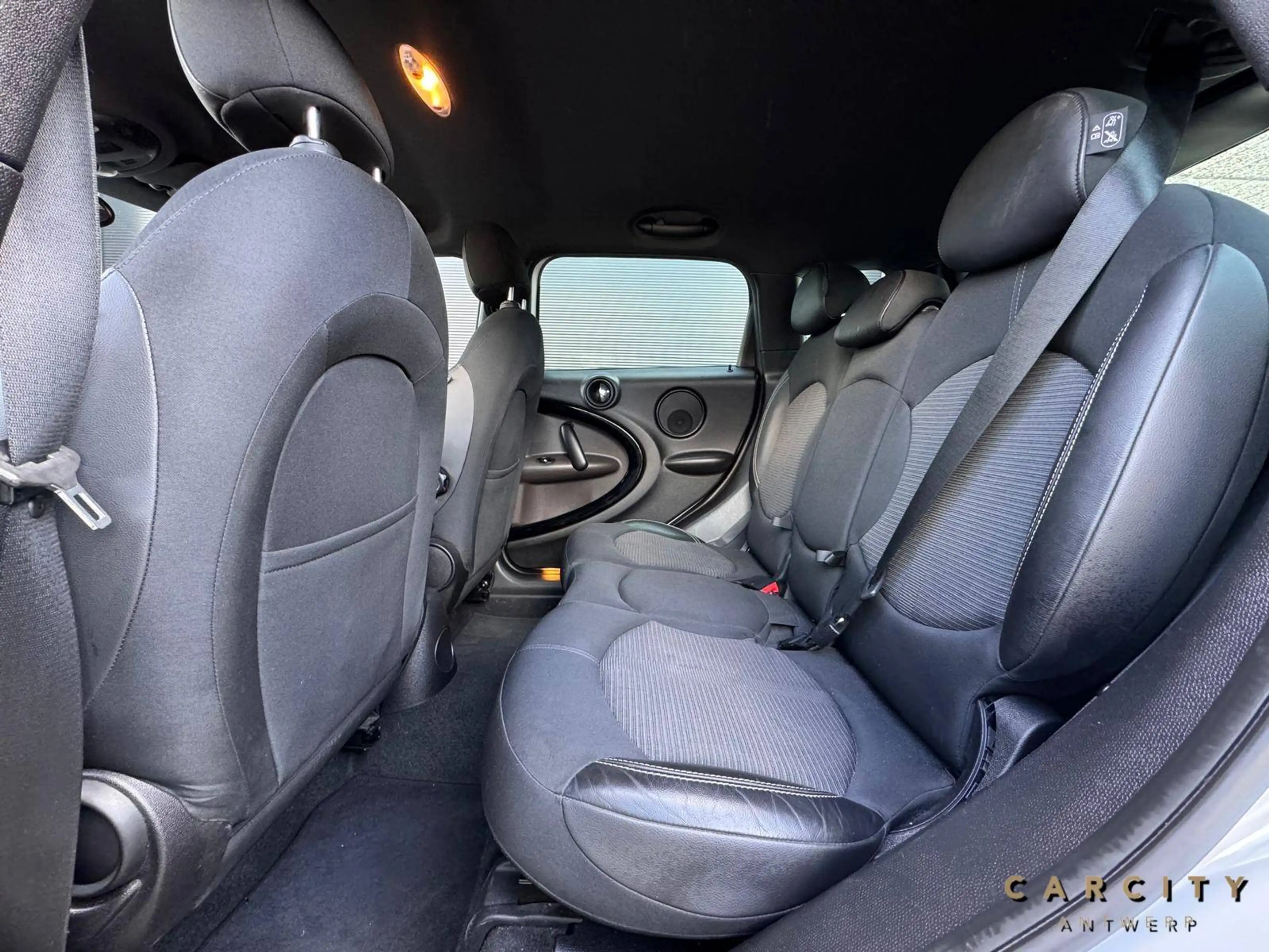 MINI Cooper D Countryman Countryman Cooper D 2.0 | APPLE & ANDROID | CAMERA | NAVI | AIRCO | — photo 12