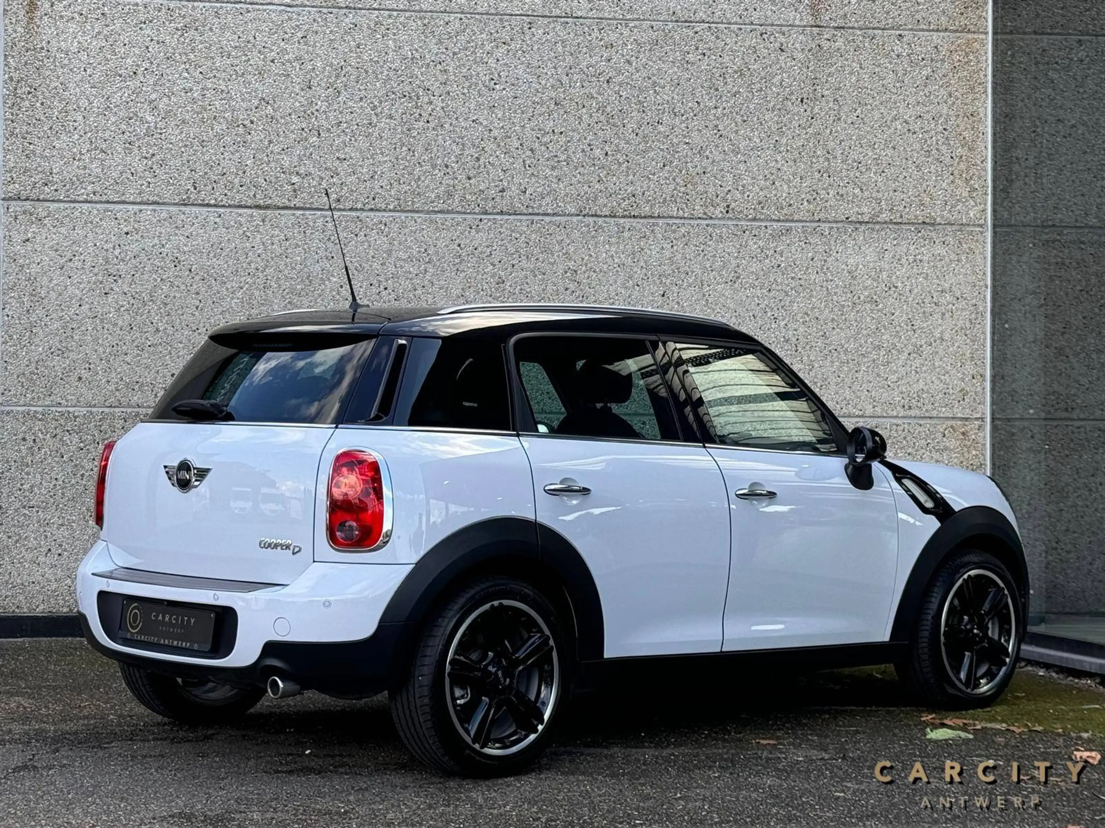 MINI Cooper D Countryman Countryman Cooper D 2.0 | APPLE & ANDROID | CAMERA | NAVI | AIRCO | — photo 4