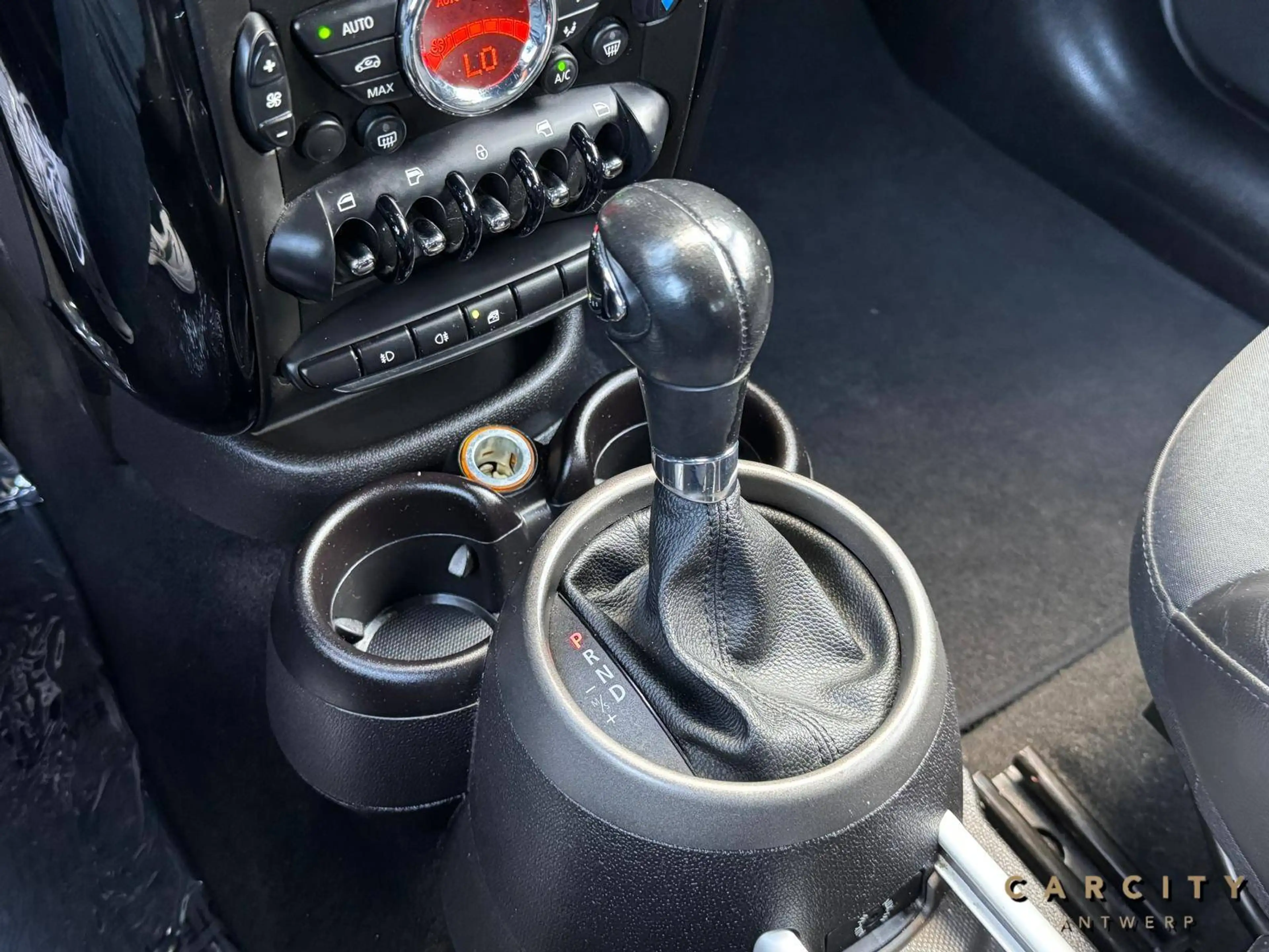 MINI Cooper D Countryman Countryman Cooper D 2.0 | APPLE & ANDROID | CAMERA | NAVI | AIRCO | — photo 13