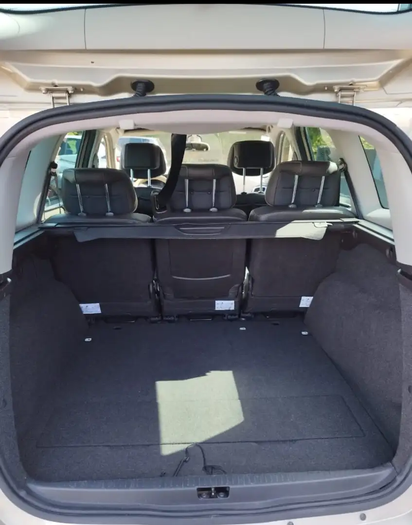 Renault Grand Scenic Grand Scénic 2.0i Dynamique 5pl. - 2