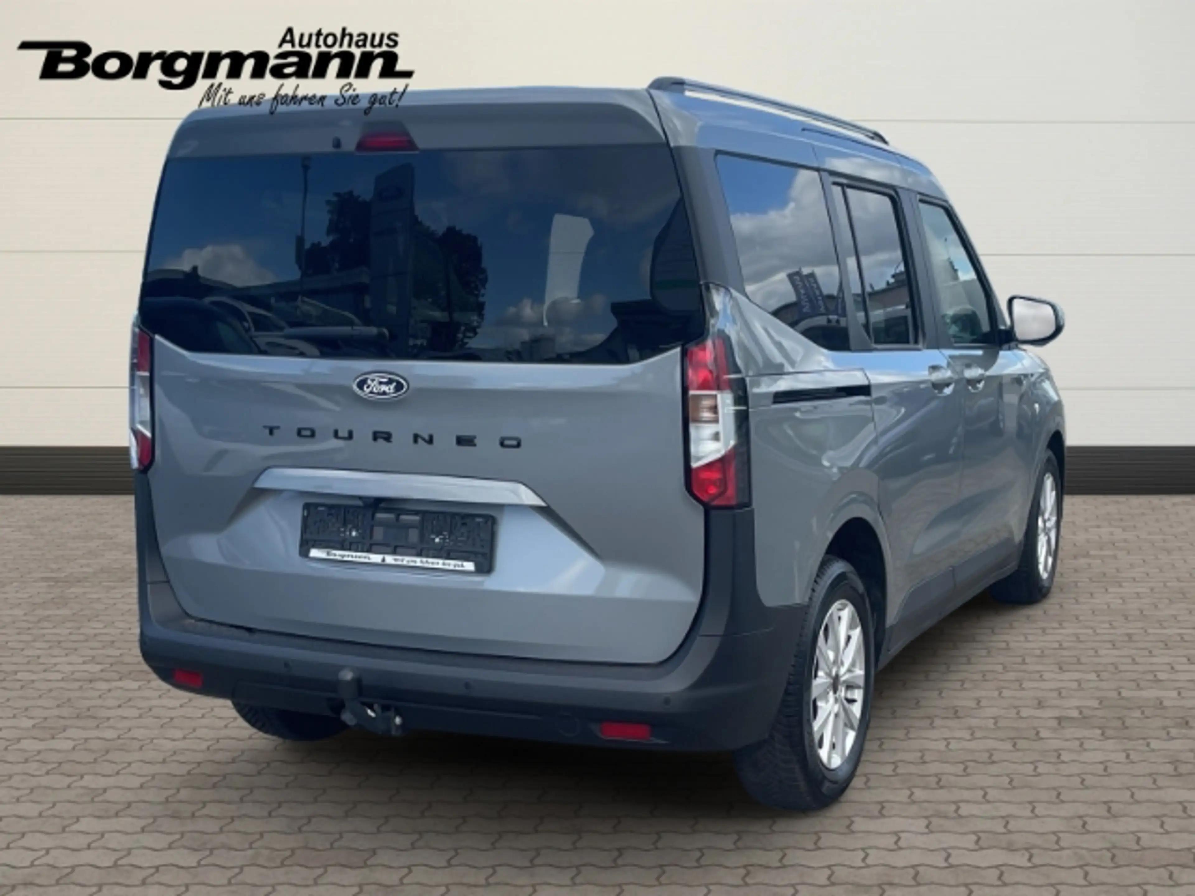 Ford Tourneo Courier Titanium 1.0 Bluetooth - Rückfahrkamera - Navi - S — photo 4