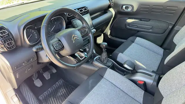 Citroen C3 Aircross view 8