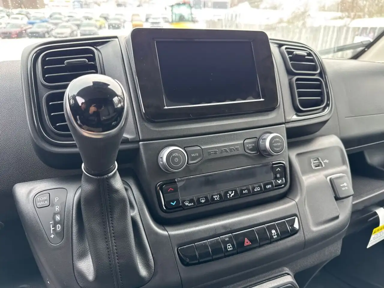 RAM ProMaster 3500 снимка RAM ProMaster 3500