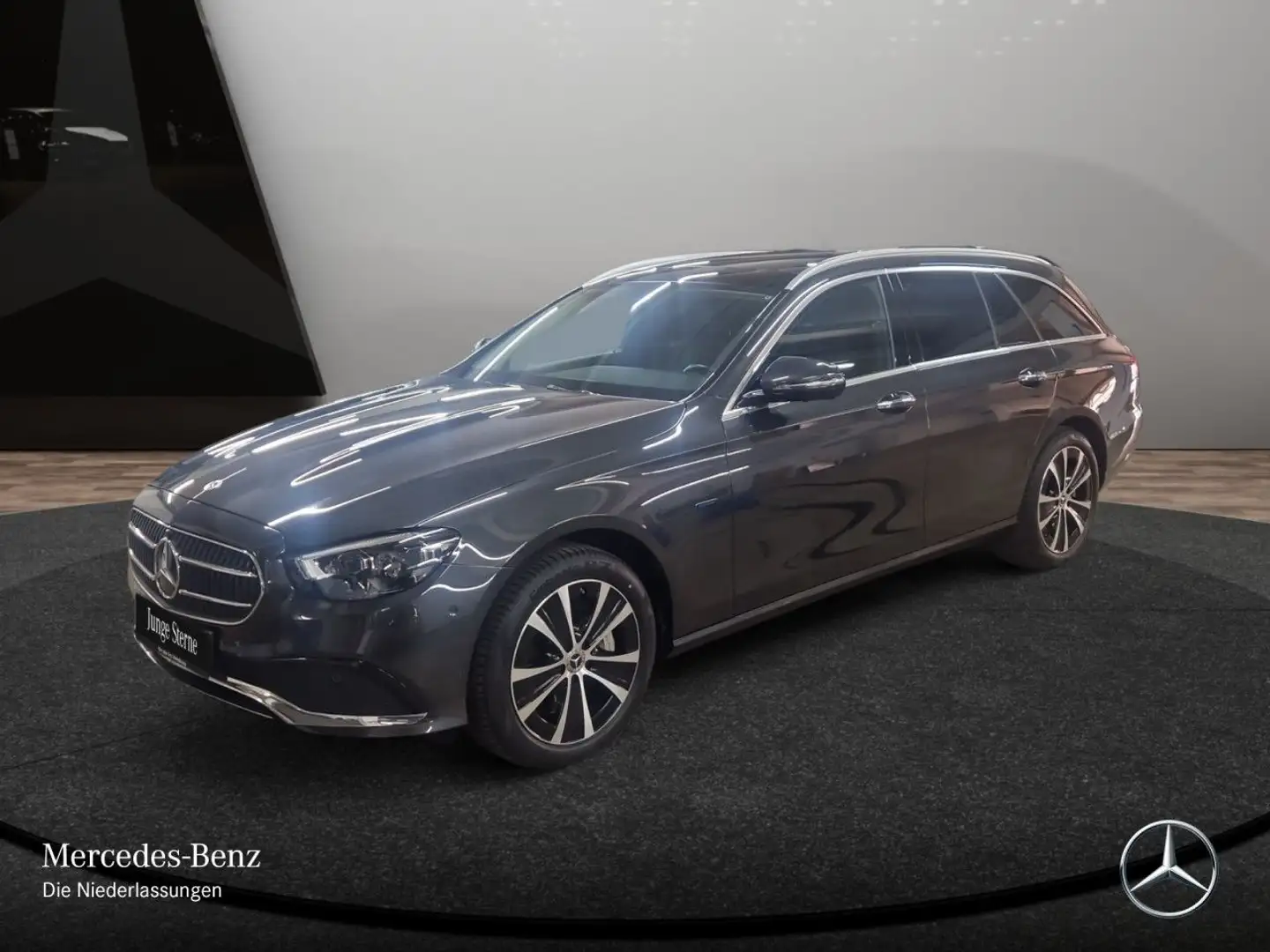 Mercedes-Benz E 300 de T 4M AVANTG+PANO+360+AHK+MULTIBEAM+TOTW Grau - 2