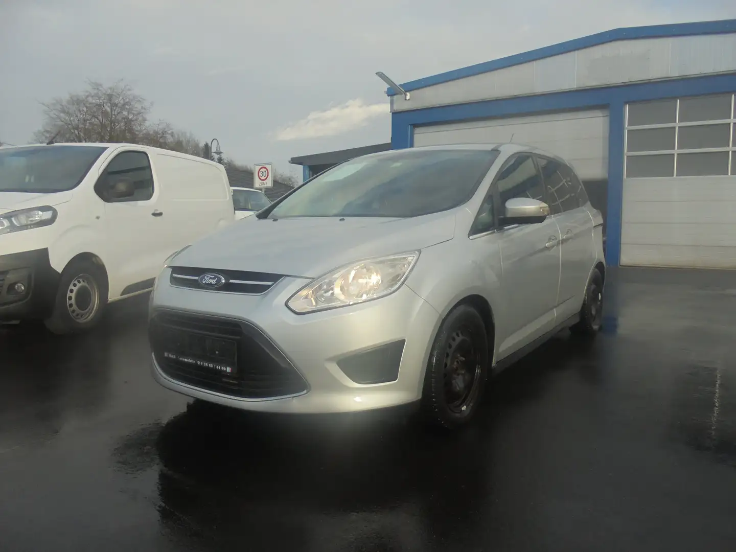 Ford Grand C-Max Trend,6 Sitzer Silber - 1
