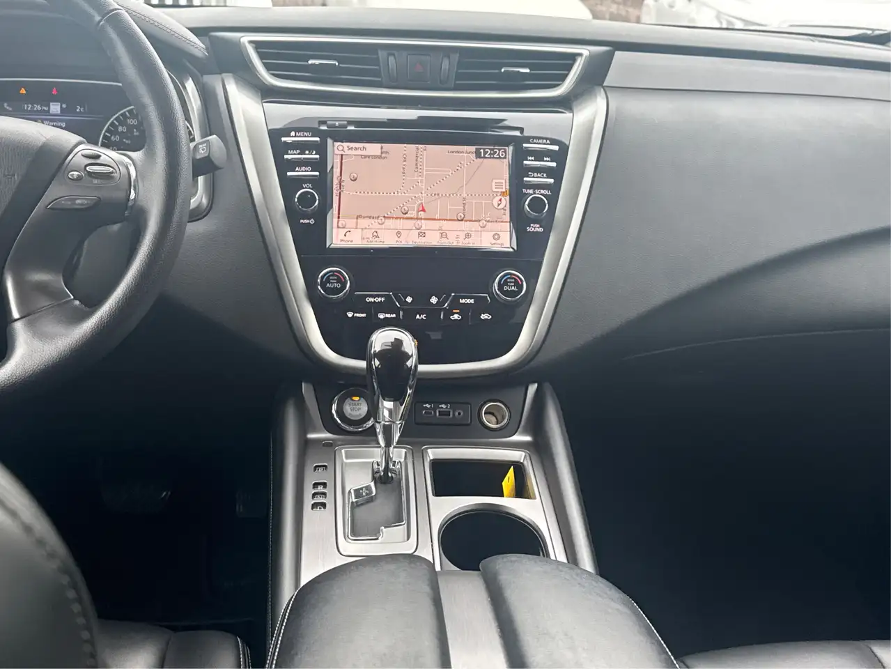 Nissan Murano снимка Nissan Murano