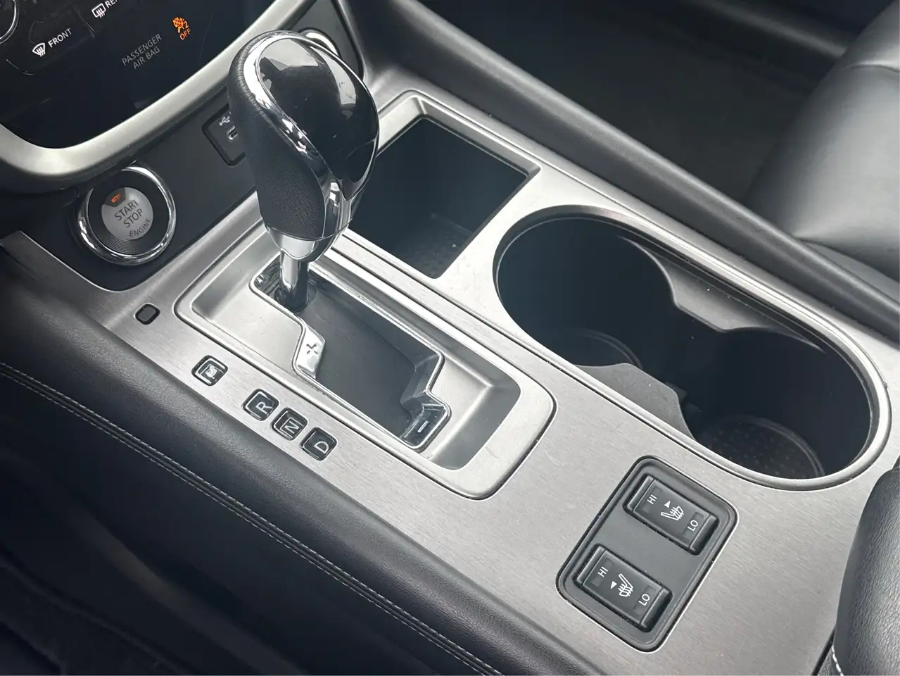 Nissan Murano снимка Nissan Murano