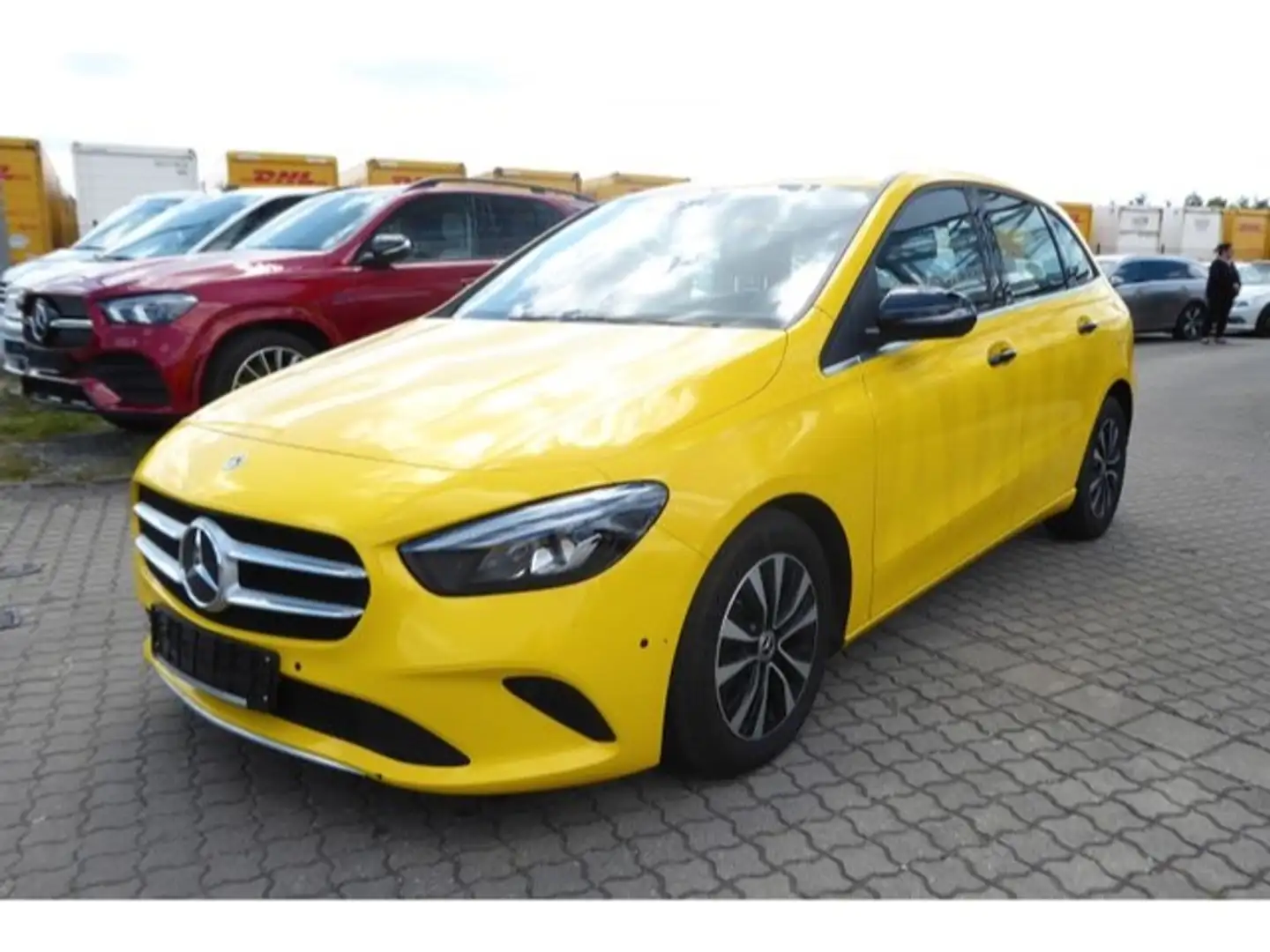 Mercedes-Benz B 200 d Style Navi Желтый - 2