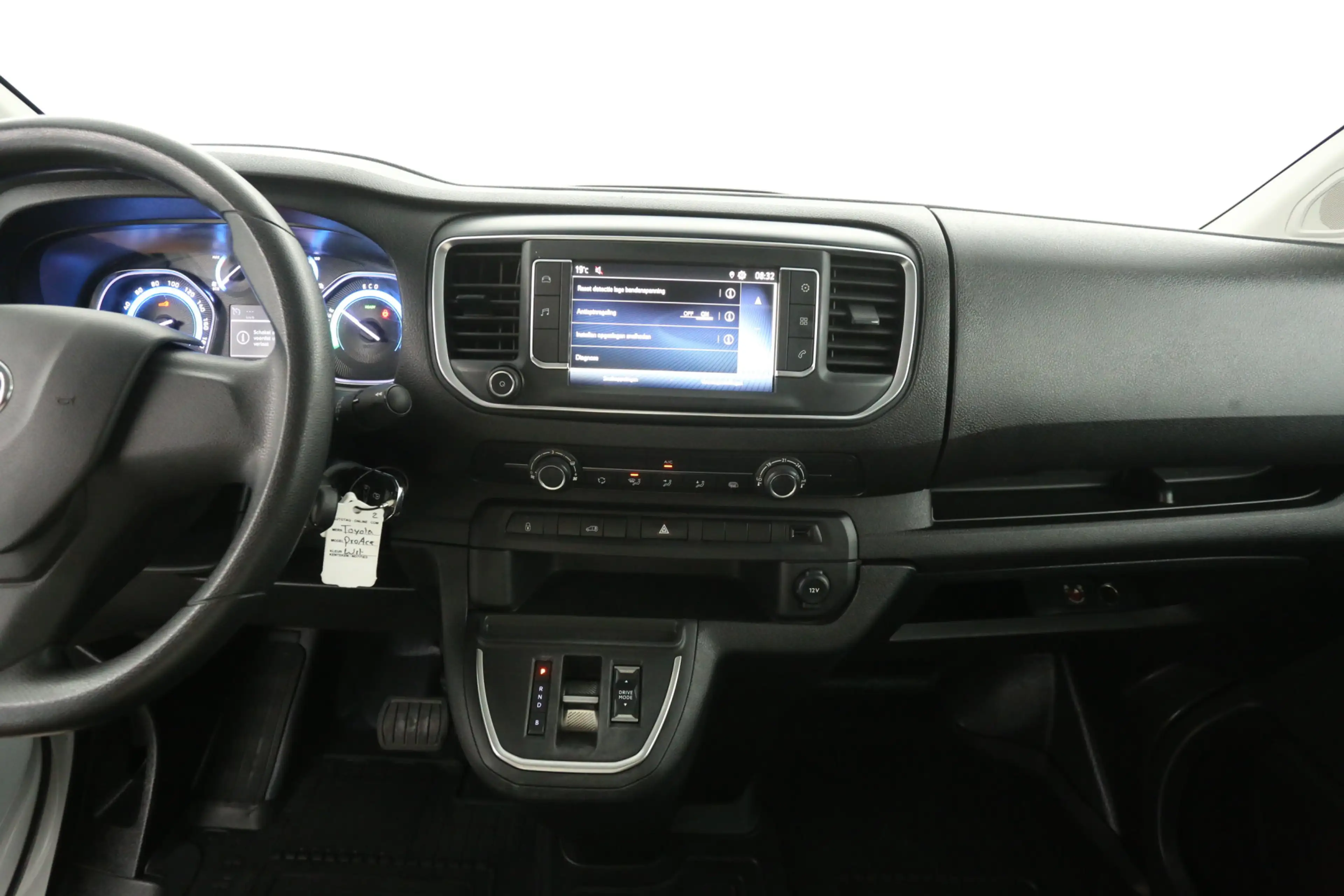 Citroen Jumpy E-Jumpy Toyota ProAce Electric Worker 75 kWh Long — photo 13