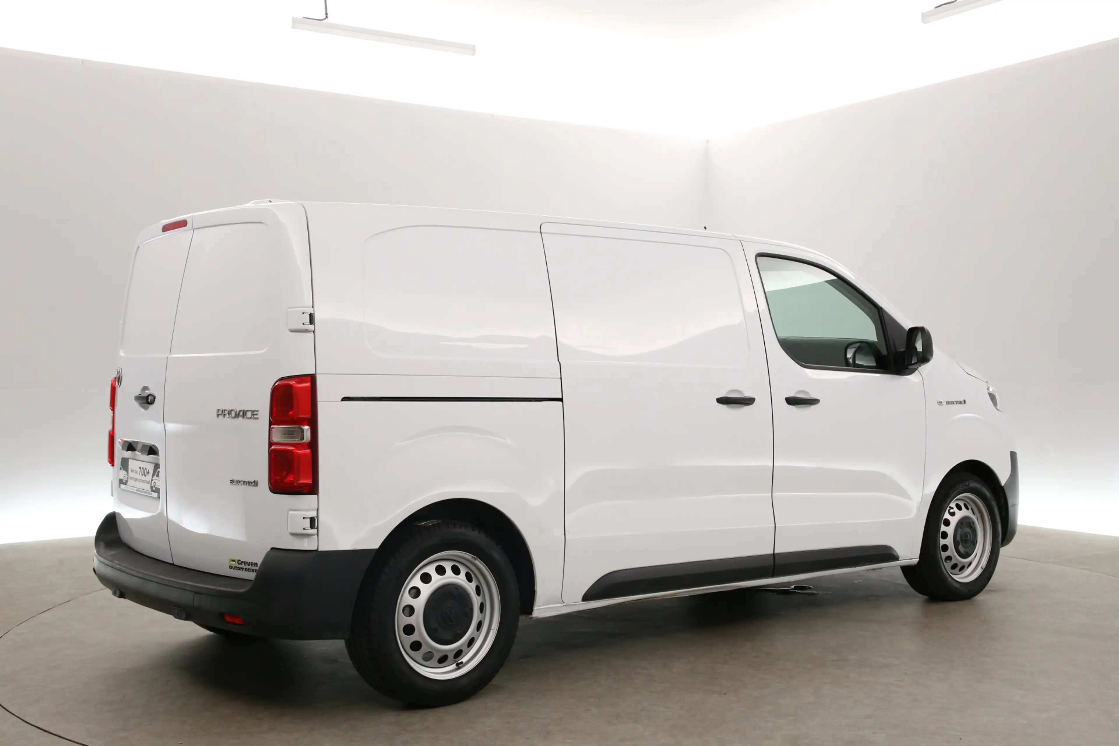 Citroen Jumpy E-Jumpy Toyota ProAce Electric Worker 75 kWh Long — photo 25