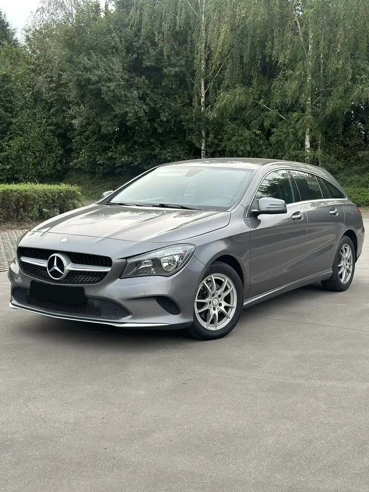 Mercedes-Benz CLA 180