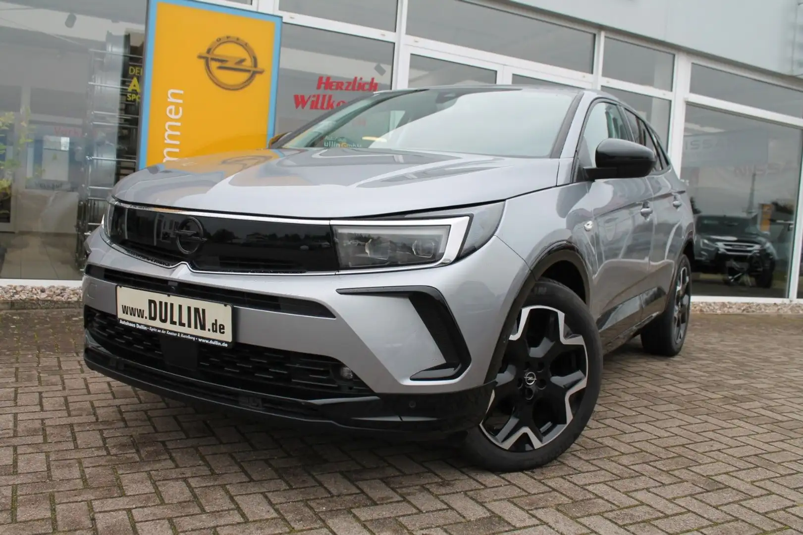 Opel Grandland X Grandland GS 1,5 Diesel Automatik Silber - 1