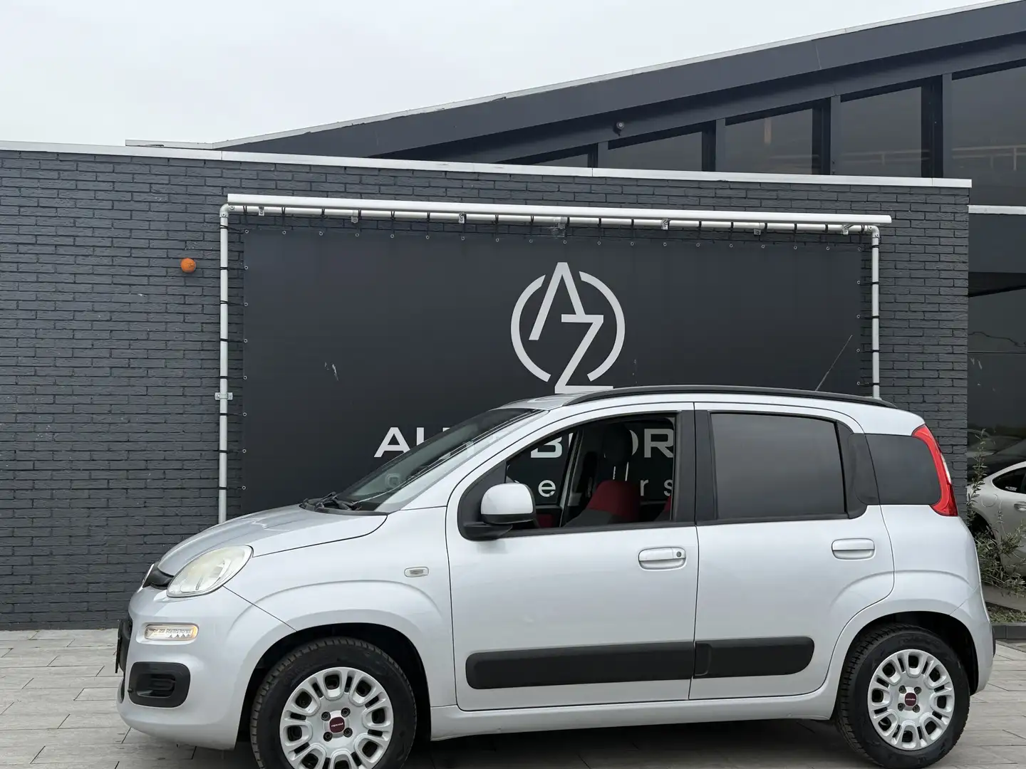 Fiat Panda 0.9 TwinAir Lounge Grijs - 1