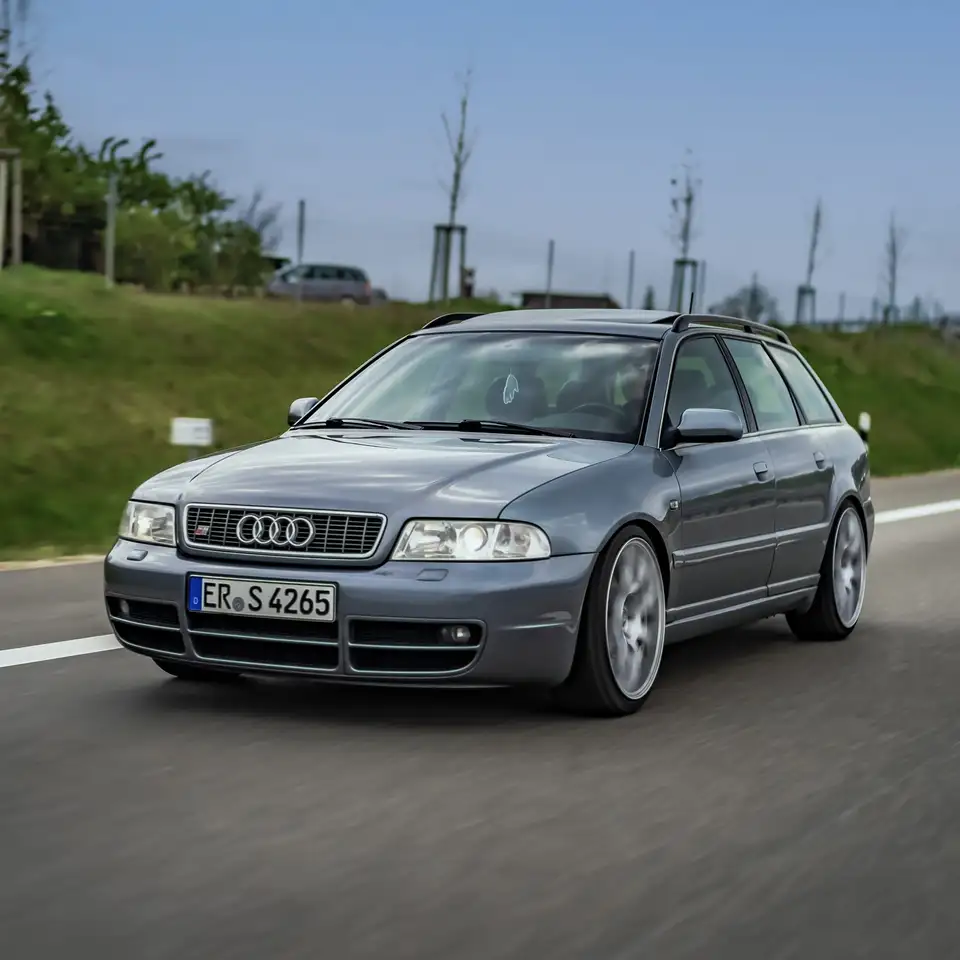 Audi S4 Avant 2.7 quattro, foto 3