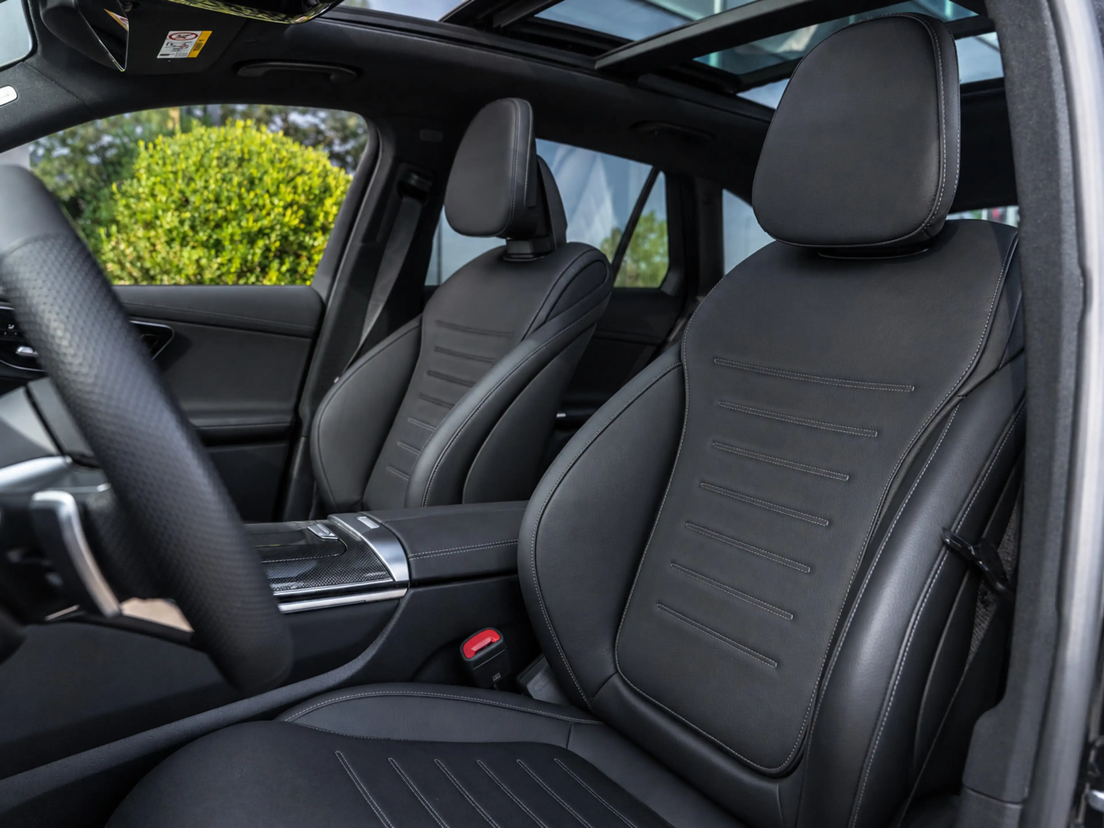 Mercedes-Benz GLC 400 400e 4MATIC AMG Line|PANO|BURM|4WS|LUCHT — photo 14
