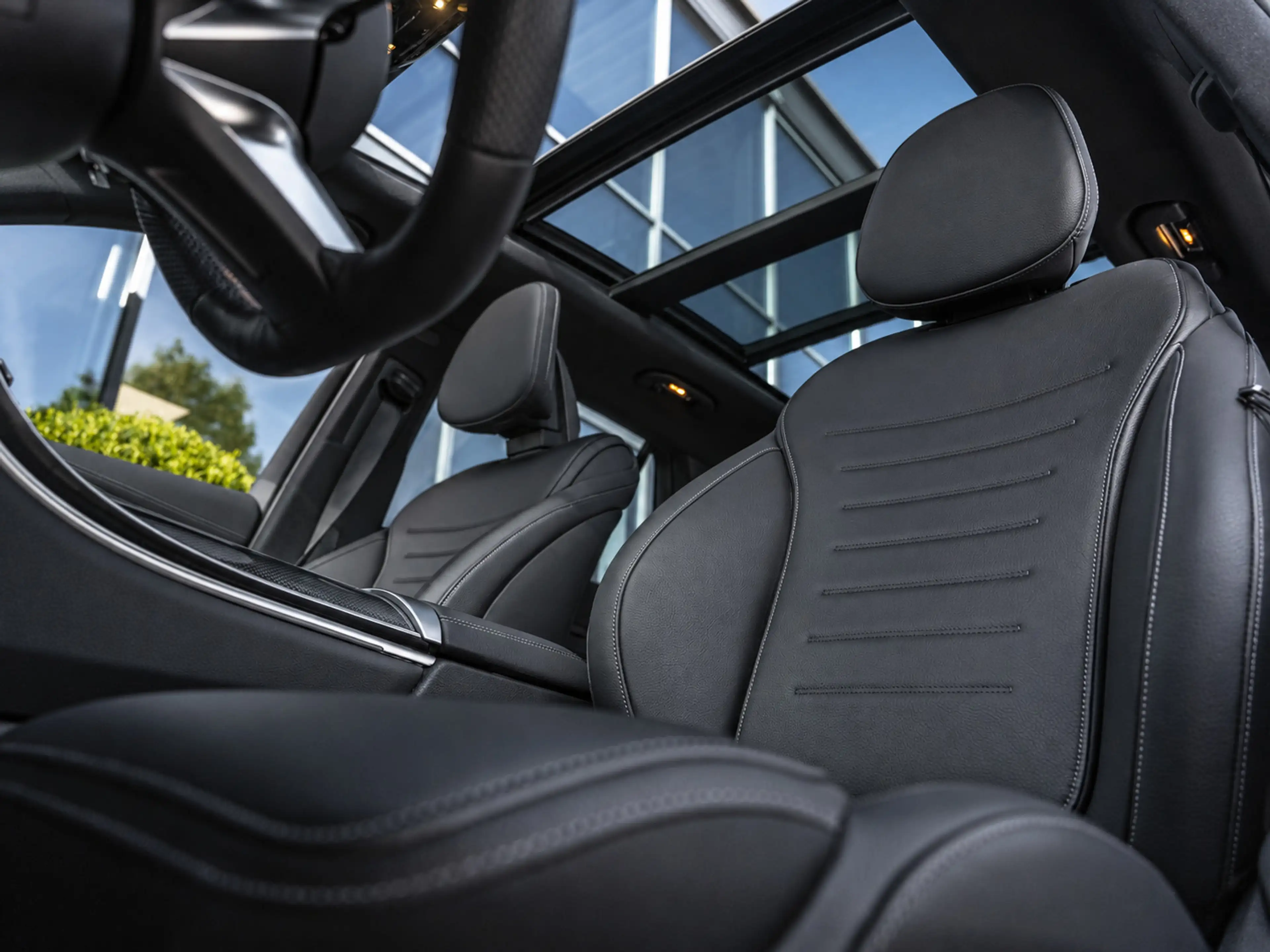 Mercedes-Benz GLC 400 400e 4MATIC AMG Line|PANO|BURM|4WS|LUCHT — photo 12