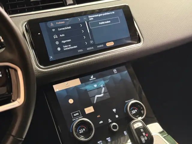 Land Rover Range Rover Evoque view 22