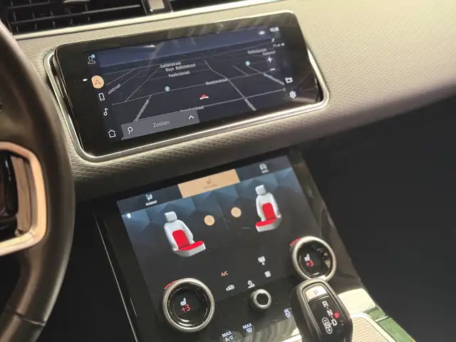 Land Rover Range Rover Evoque view 19