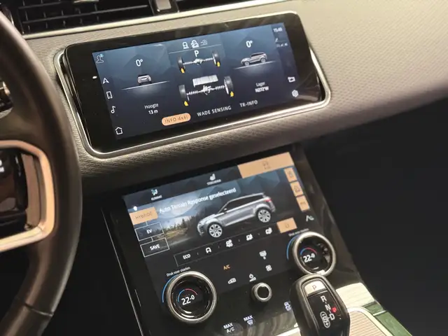 Land Rover Range Rover Evoque view 23