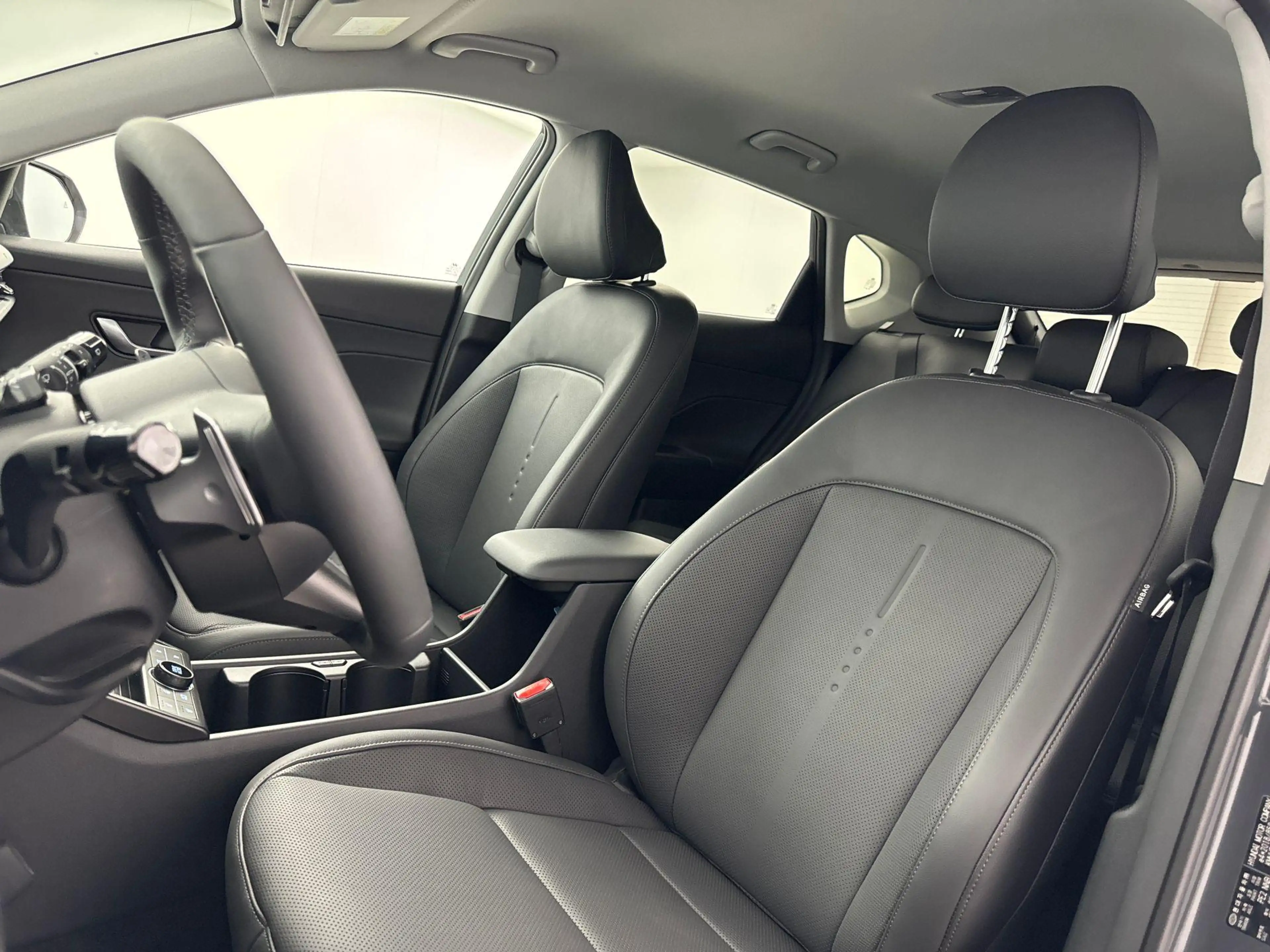 Hyundai KONA 1.6 GDI HEV Premium | 19 INCH VELGEN | APPLE CARPL — photo 7