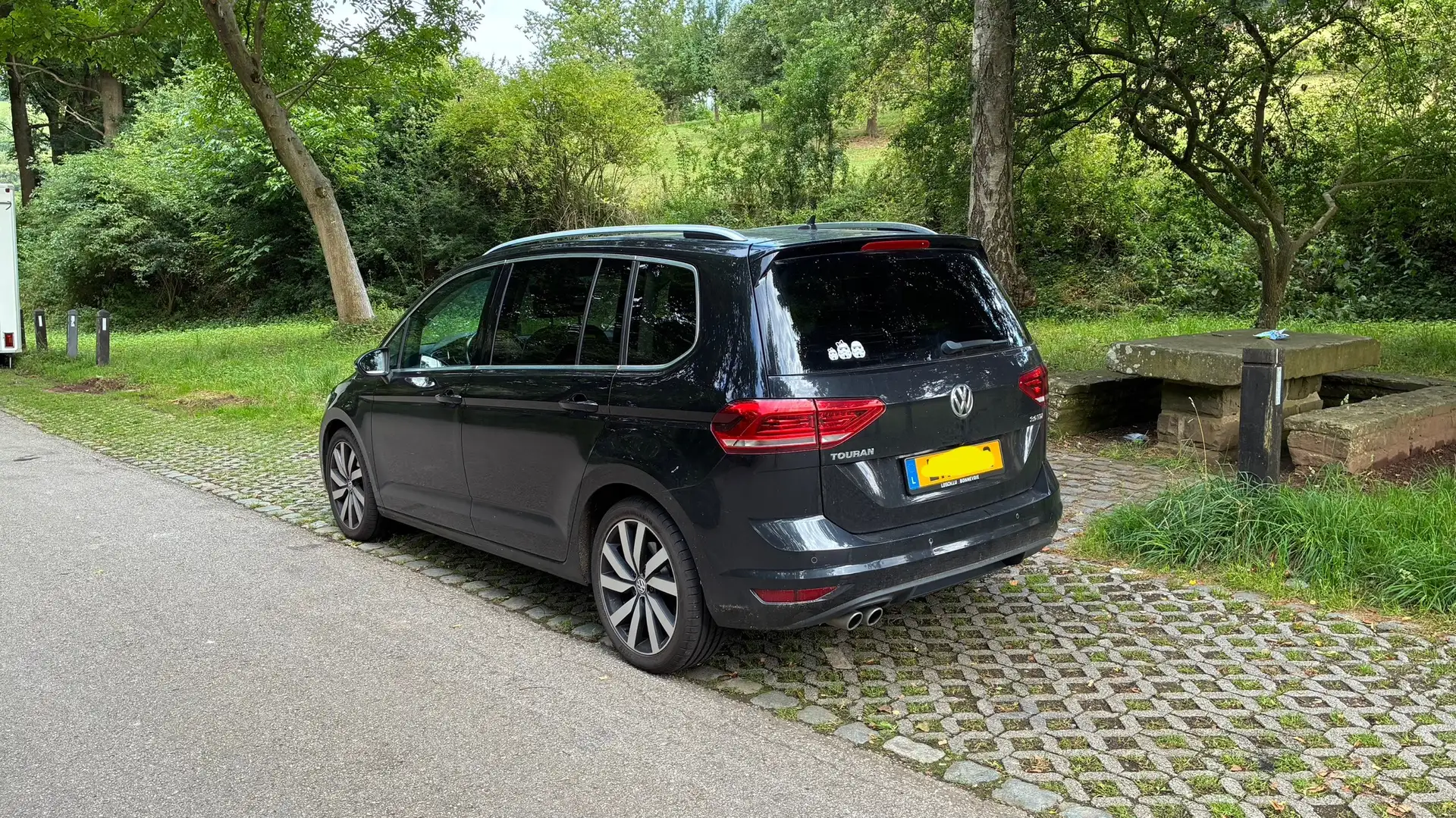 Volkswagen Touran 2.0 TDI 190cv DSG6 Highline 7 Places Noir - 2
