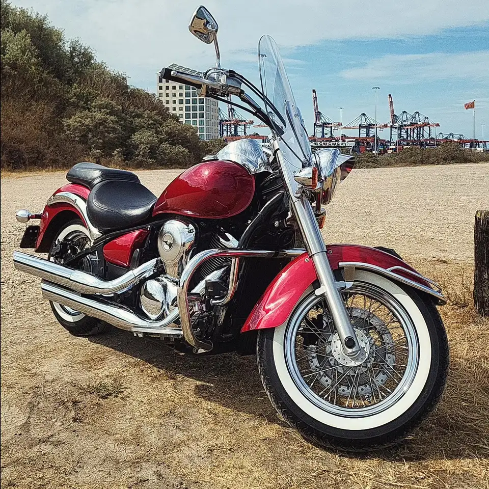 Kawasaki Vulcan 900