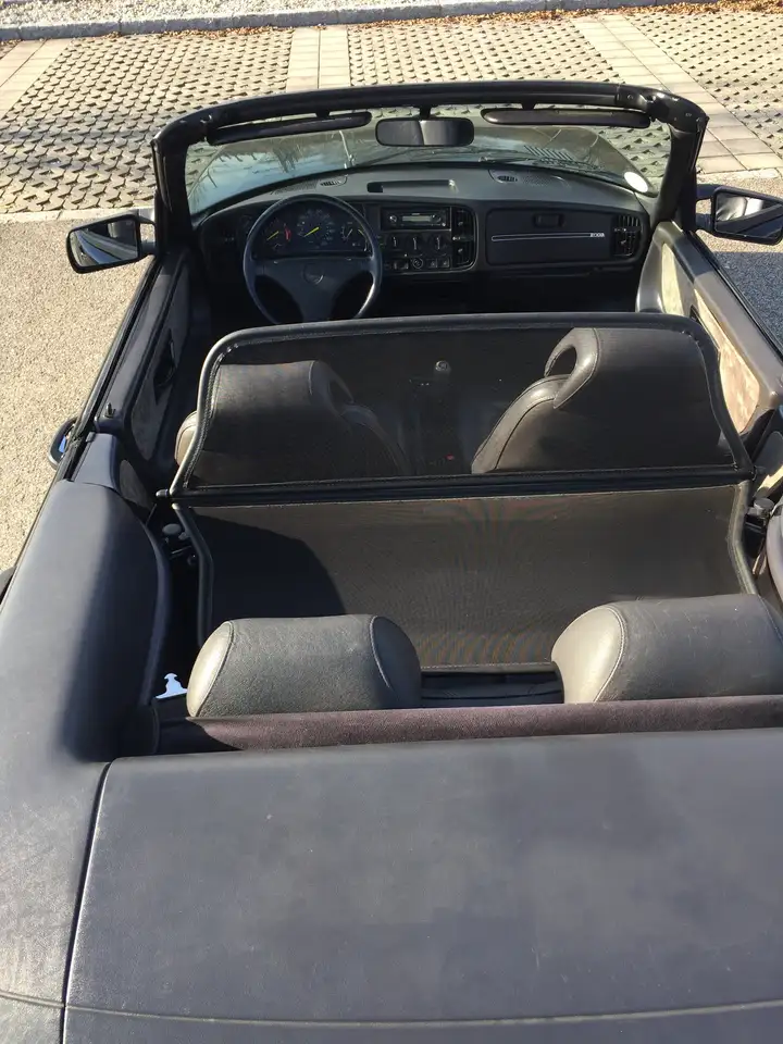 Saab 900 i 16 Cabrio, foto 2