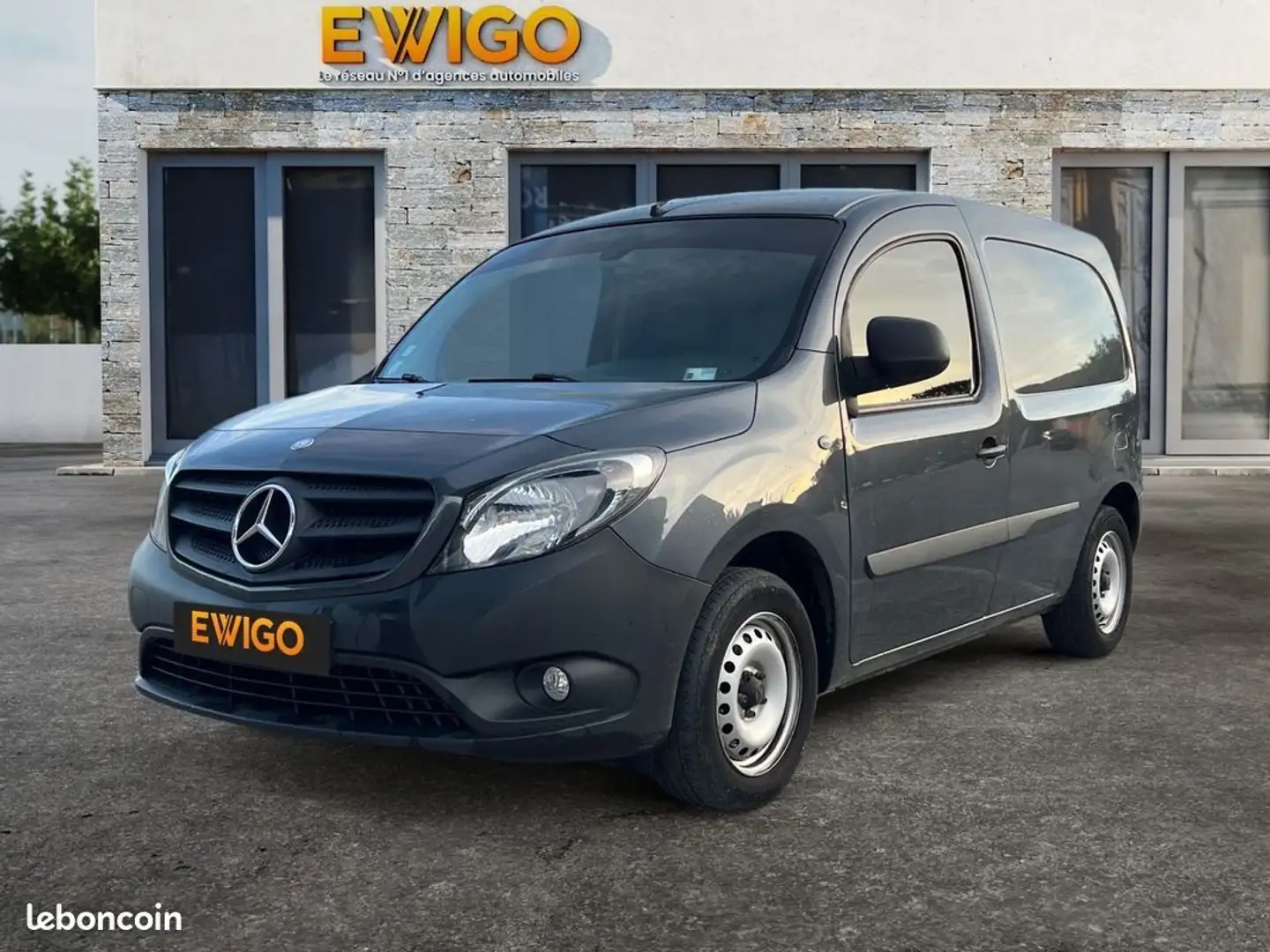 Mercedes-Benz Citan vu fourgon 1.5 109 cdi 90ch long select garantie 6 mois Gris - 1