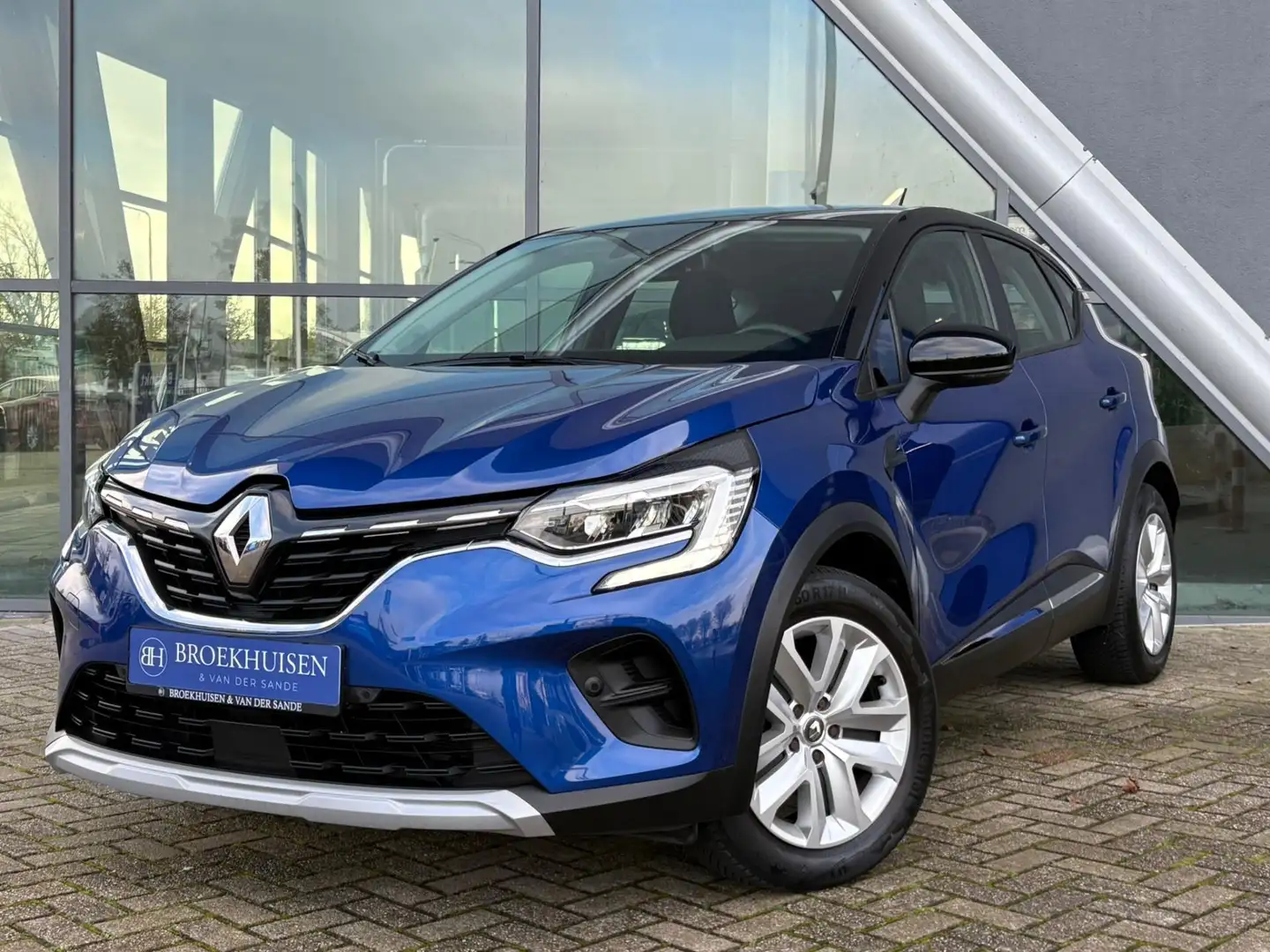 Renault Captur 1.3 TCe 130 Intens 131pk Automaat / Camera / Navig Blauw - 1