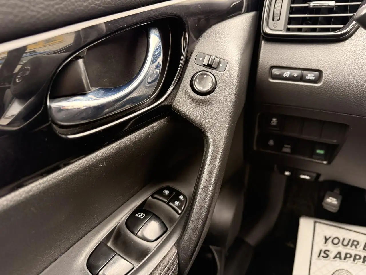 Nissan Qashqai photo Nissan Qashqai