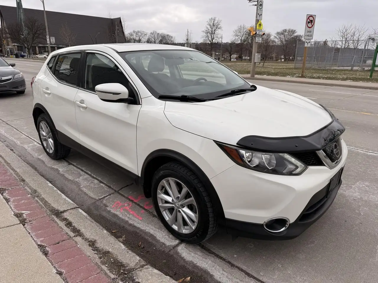Nissan Qashqai photo Nissan Qashqai
