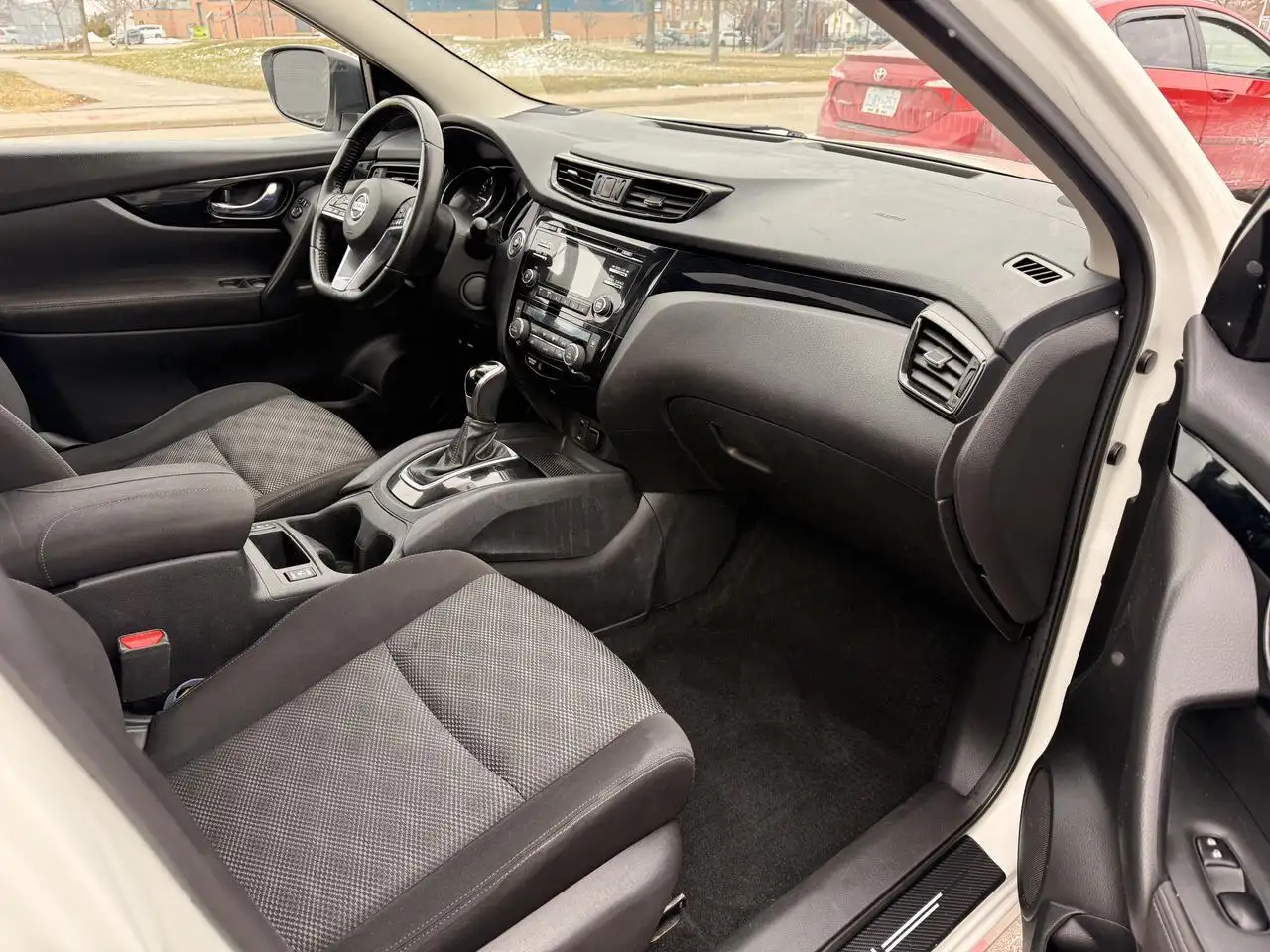 Nissan Qashqai photo Nissan Qashqai