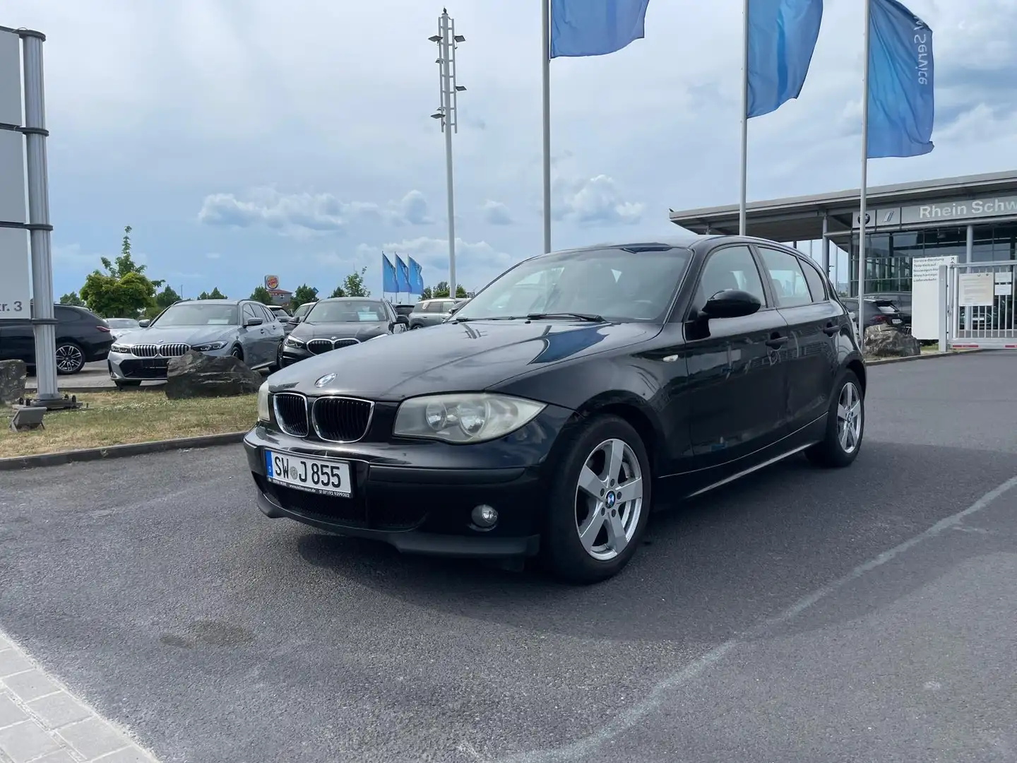 BMW 118 118d Schwarz - 2