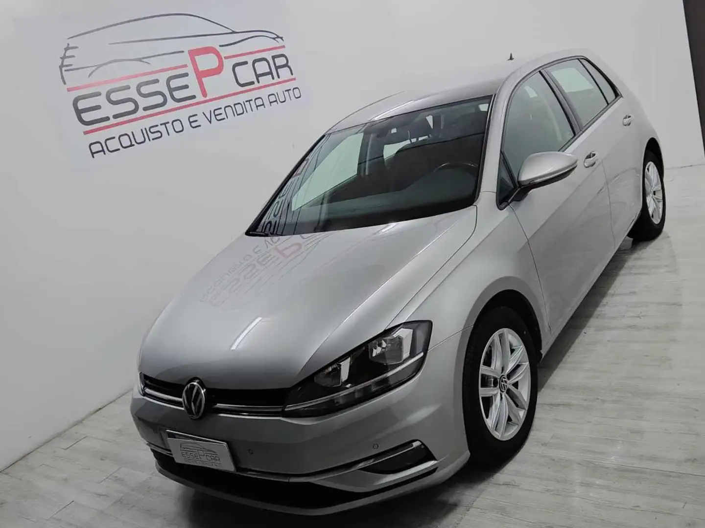 Volkswagen Golf 1.6 TDI 115 CV DSG 5p. Executive BlueMotion Techno Grigio - 1