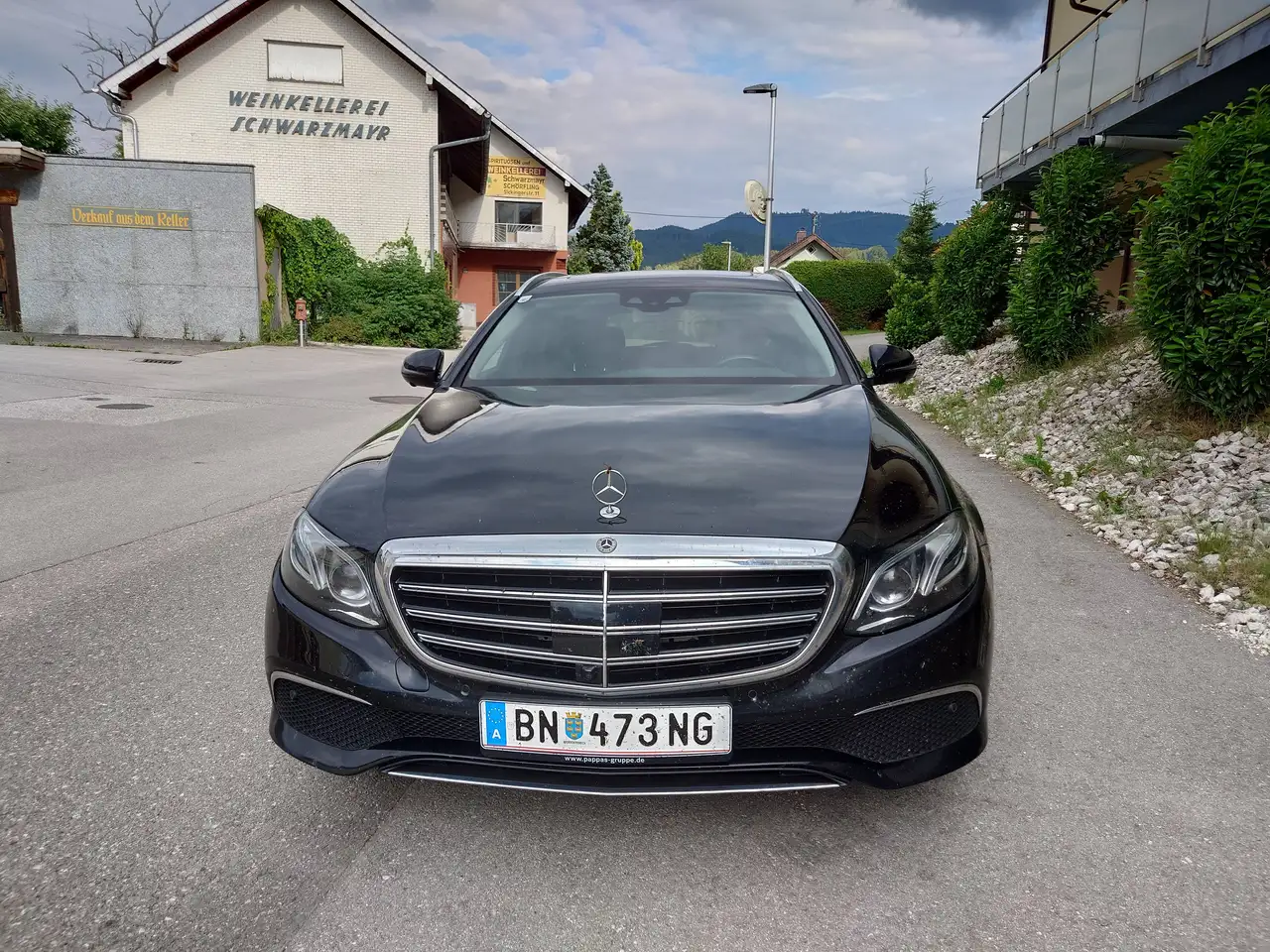 Mercedes-Benz E 220