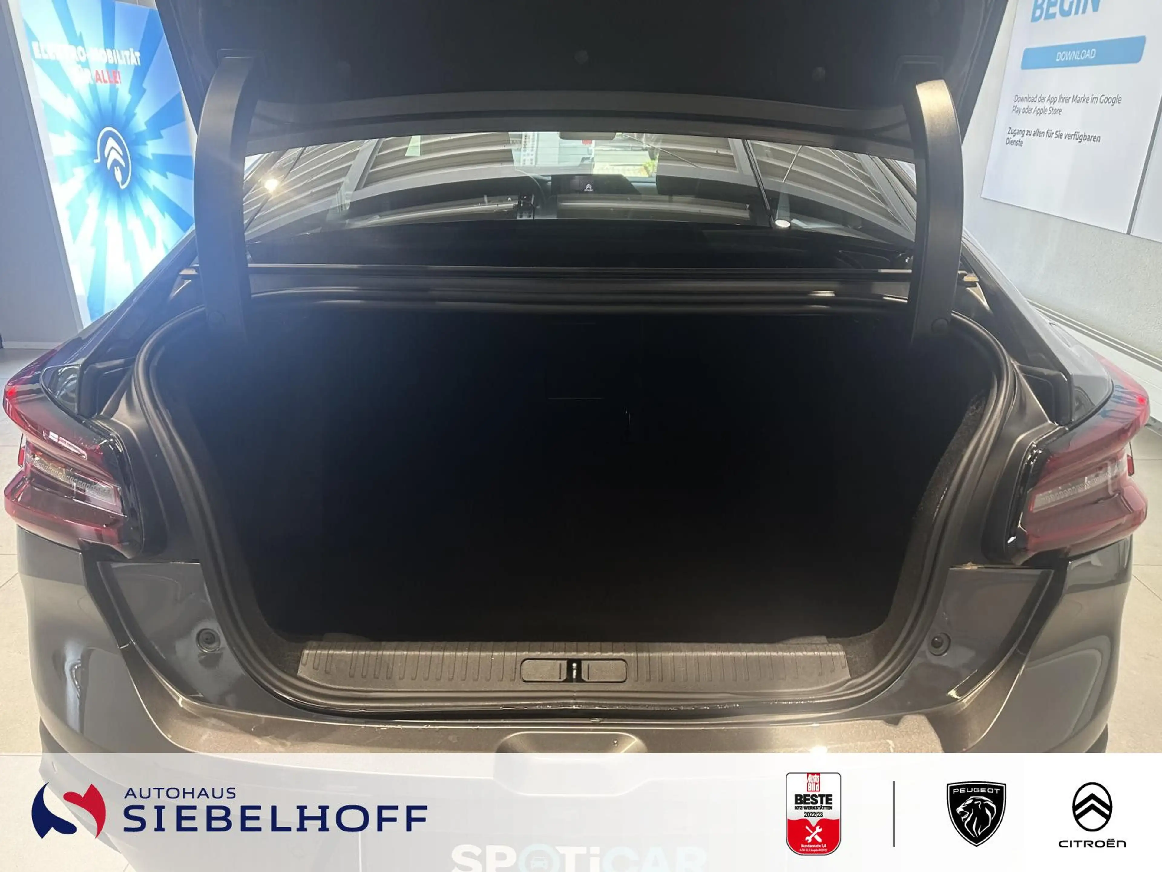 Citroen C4 X Shine PureTech 130 EAT8 — photo 7