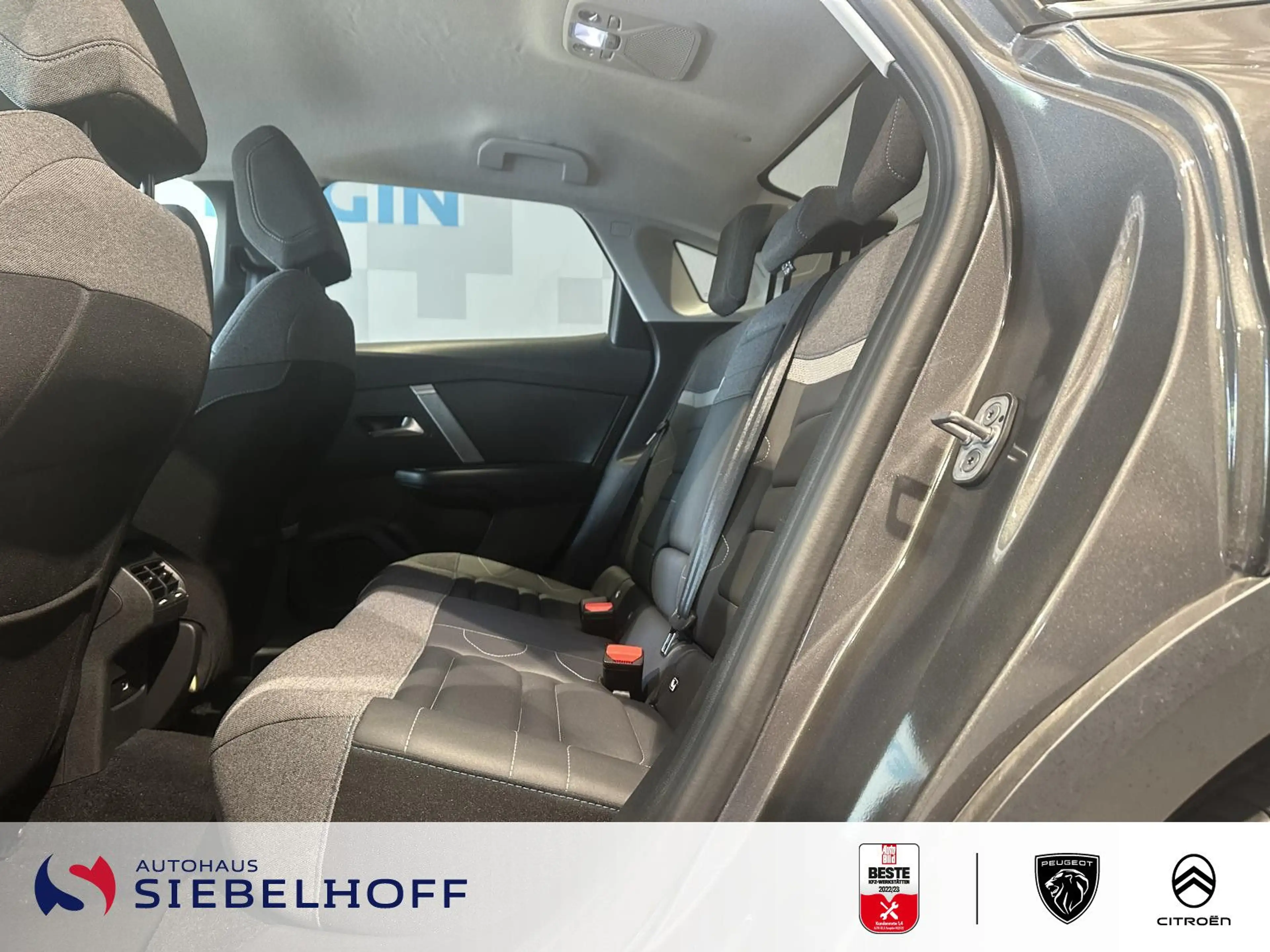 Citroen C4 X Shine PureTech 130 EAT8 — photo 9