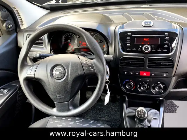 Opel Combo view 11