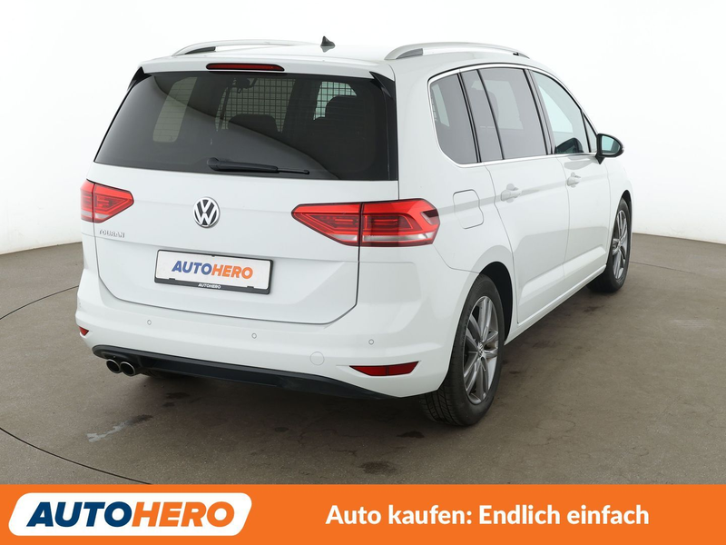 Volkswagen Touran 2.0 TDI Highline BlueMotion Aut.*LED*ACC*PDC*SHZ* — photo 6
