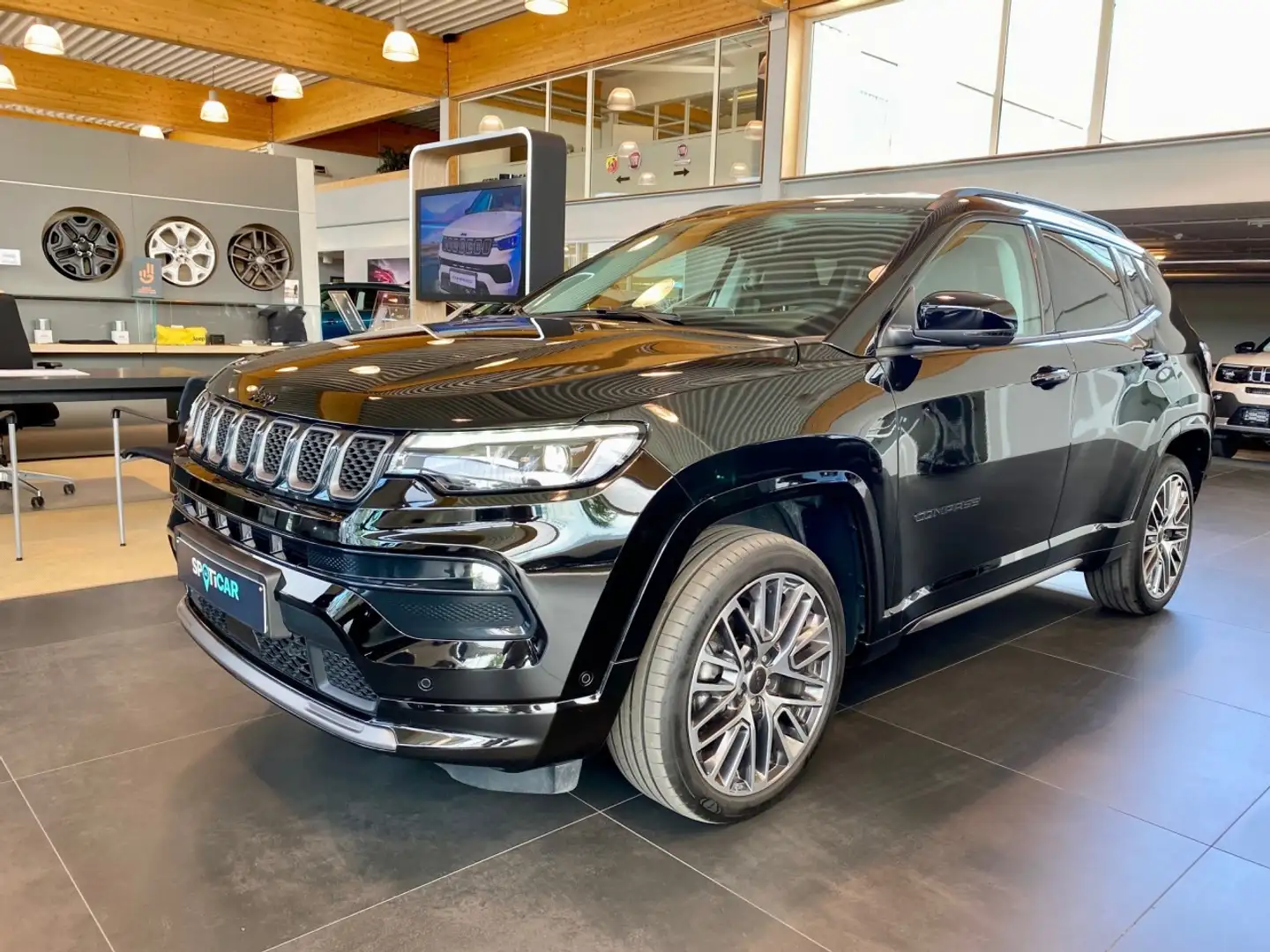 Jeep Compass Summit Nero - 1