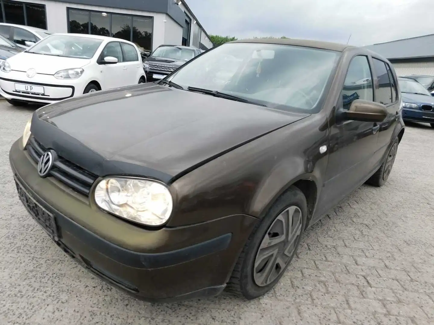Volkswagen Golf 4 1.9 TDI Braun - 1