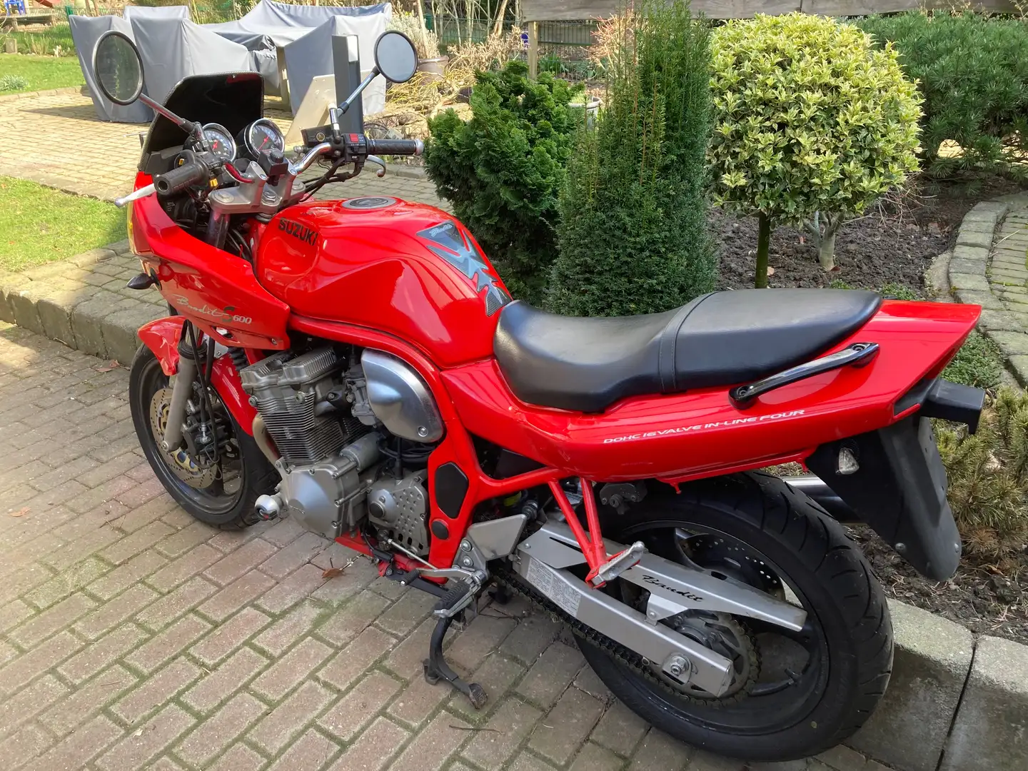 Suzuki Bandit 600 Roşu - 1