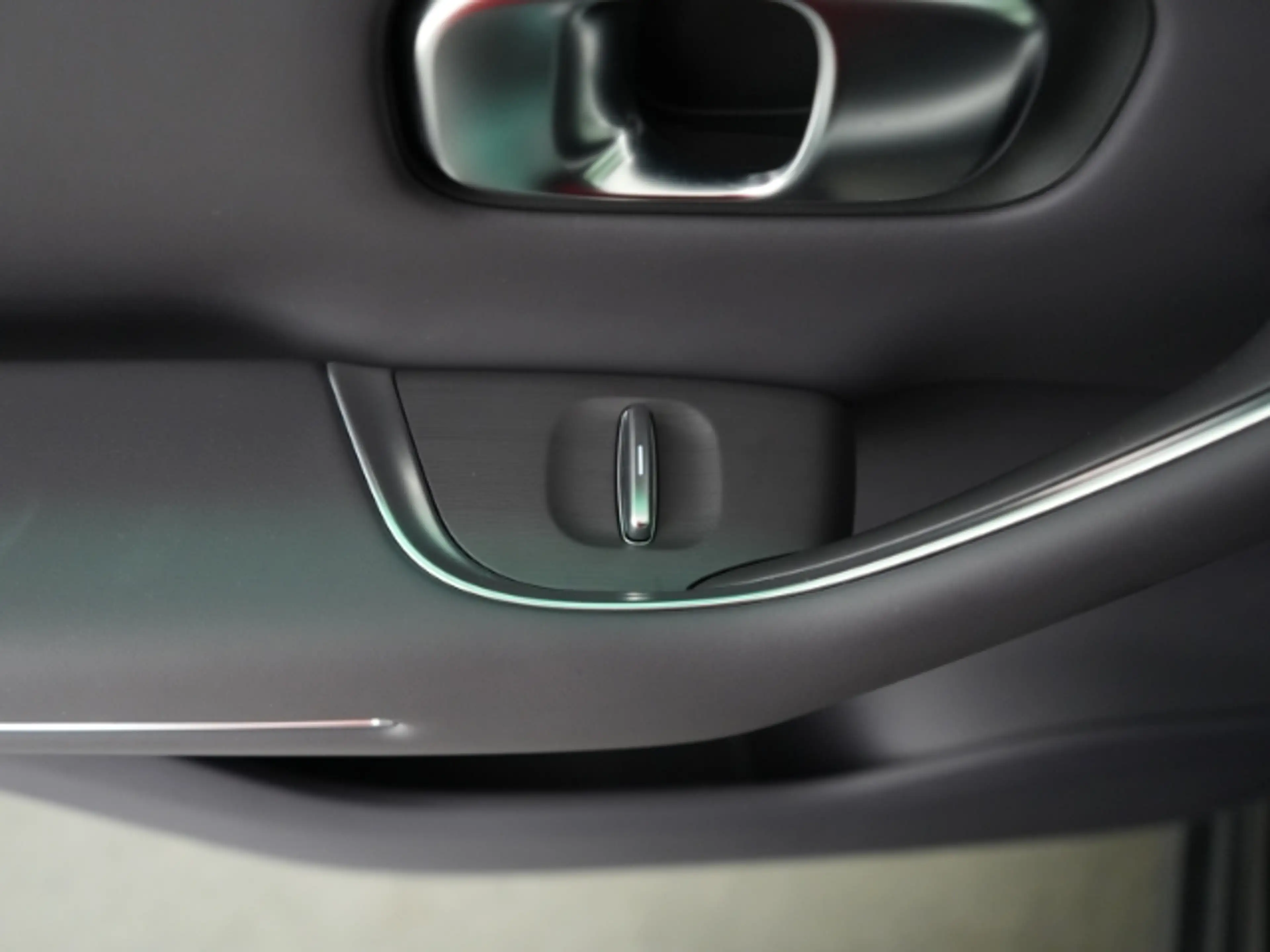 Leapmotor C10 REEV DESIGN 28,4kWh+NAVI+360° KAMERA+LED-SCHEINWER — photo 7