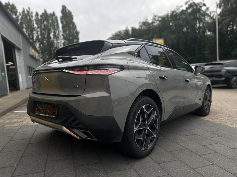 DS Automobiles DS 4 Cross Rivoli 1.2 PureTech *Night-Vision* — photo 3