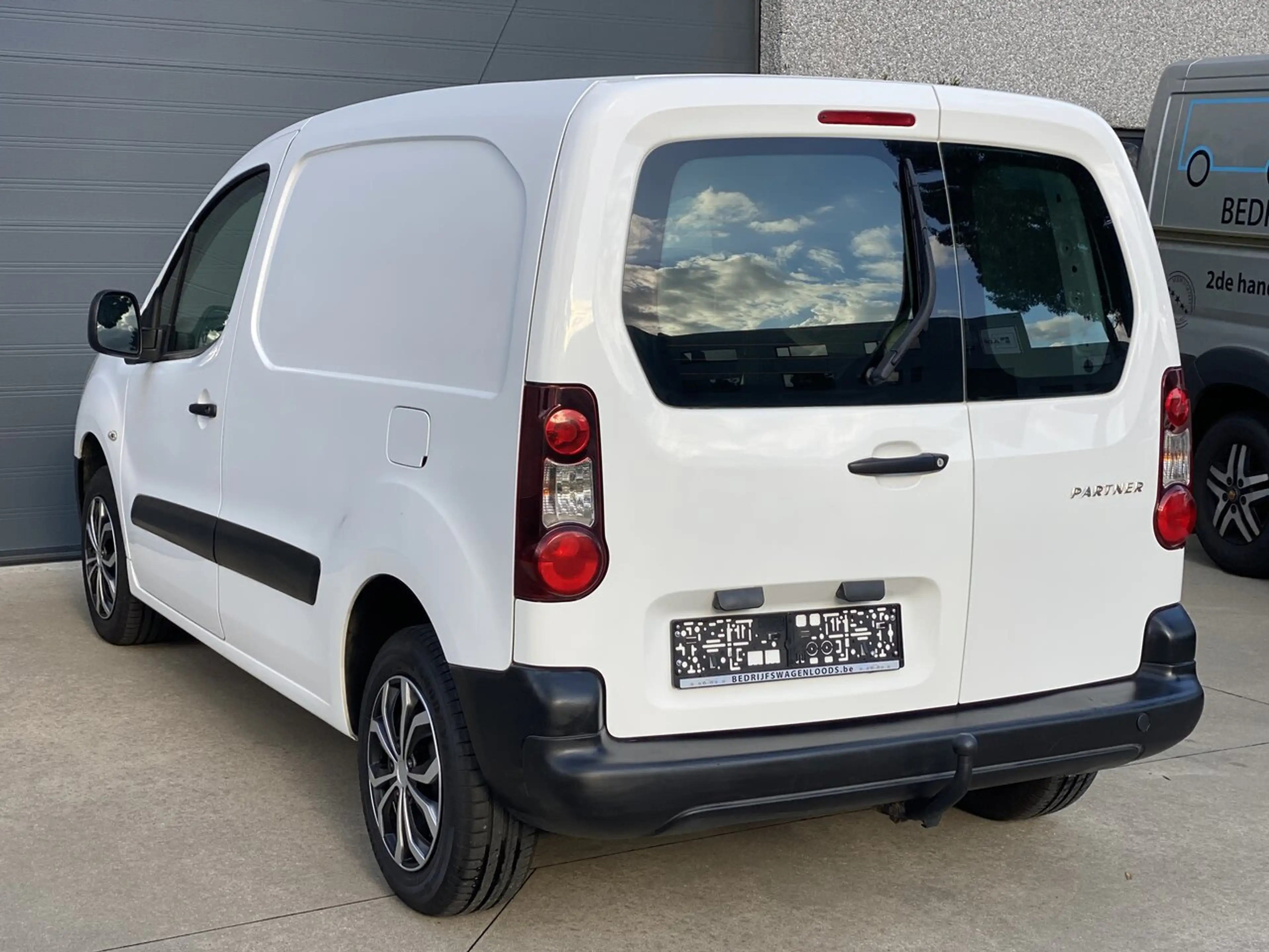 Peugeot Partner 3 zitplaatsen-airco-cruise c.-trekhaak — photo 8